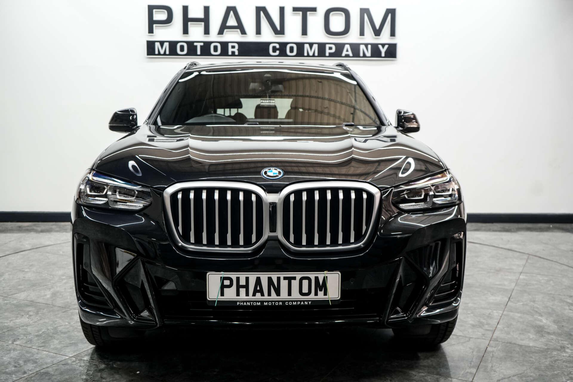 BMW X3 view 5