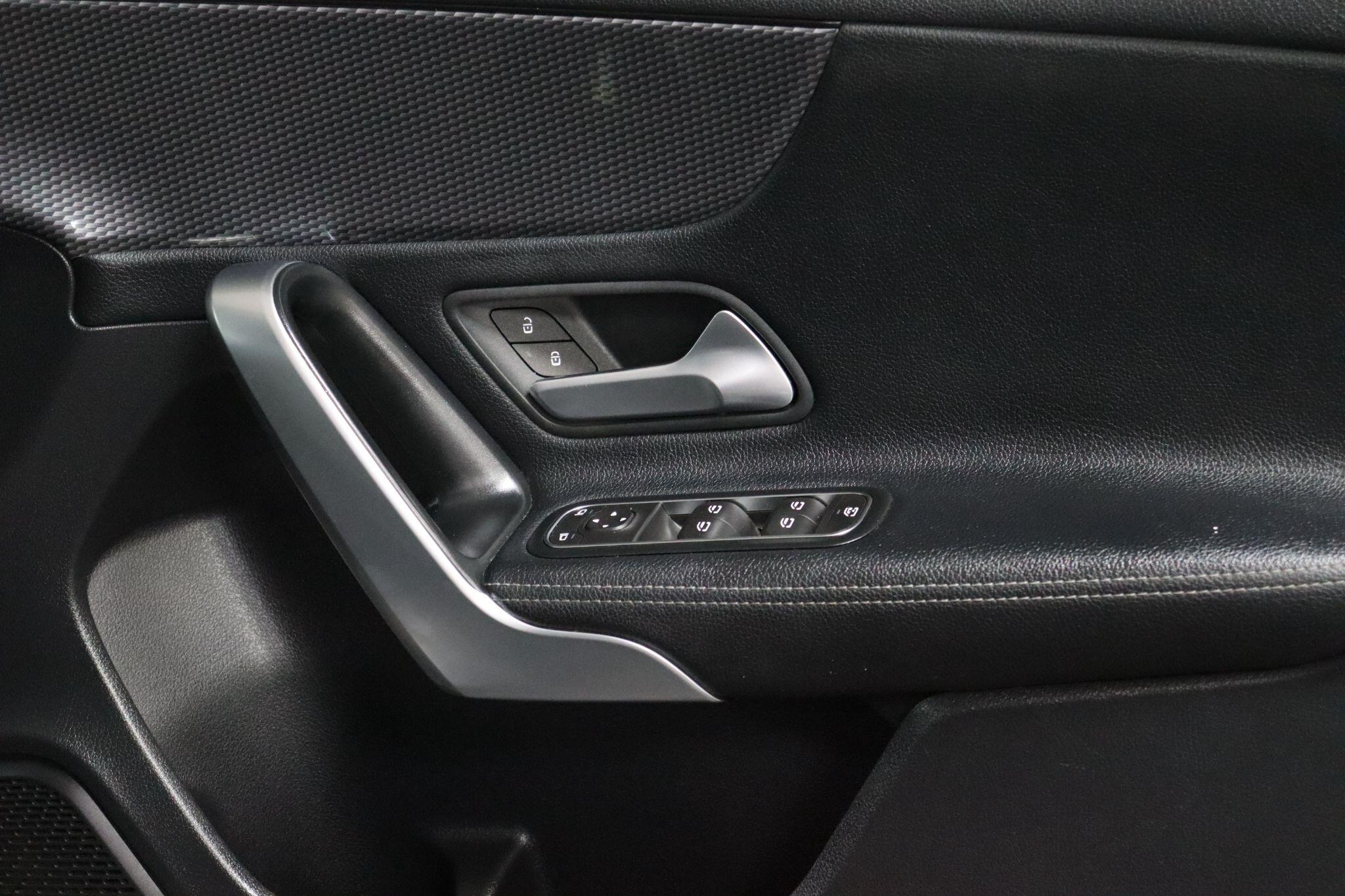 Mercedes-Benz A Class view 36