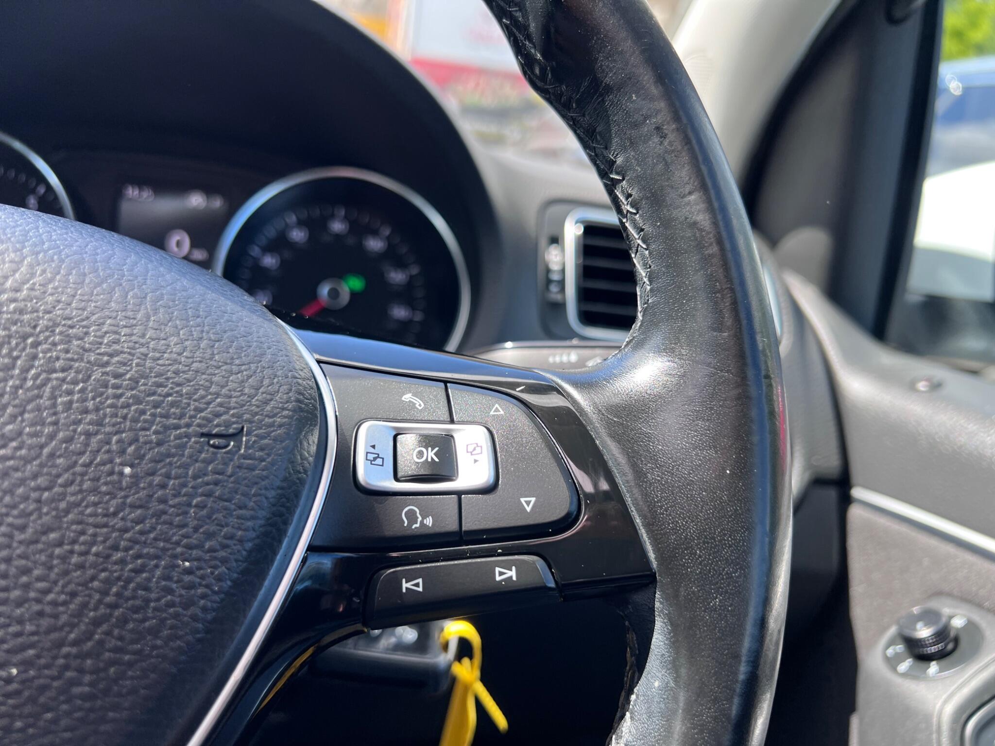 Volkswagen Polo view 23