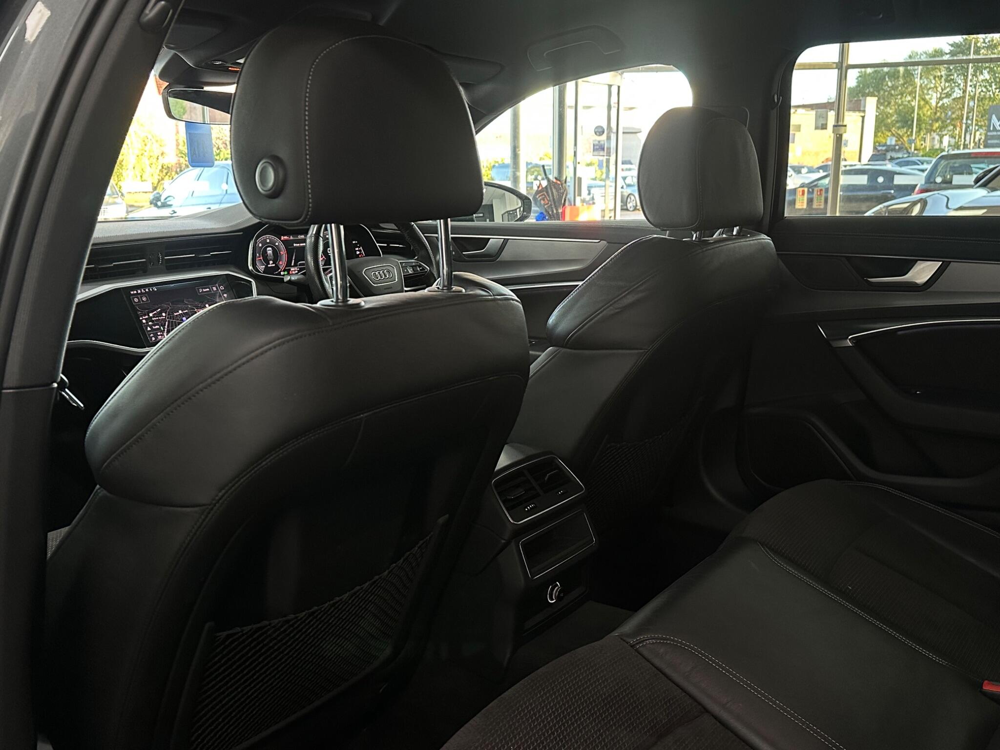 Audi A6 Avant view 35