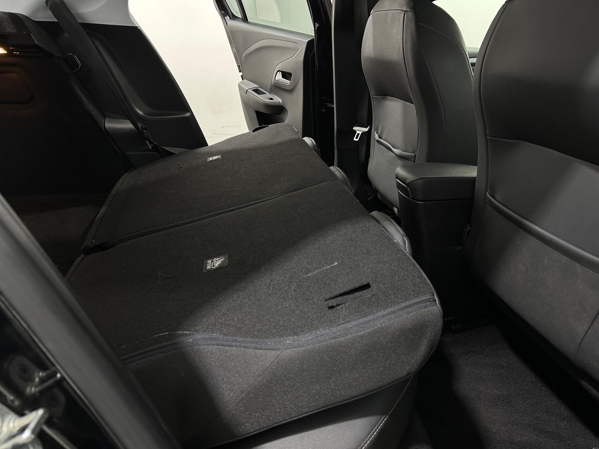 Vauxhall Corsa view 45