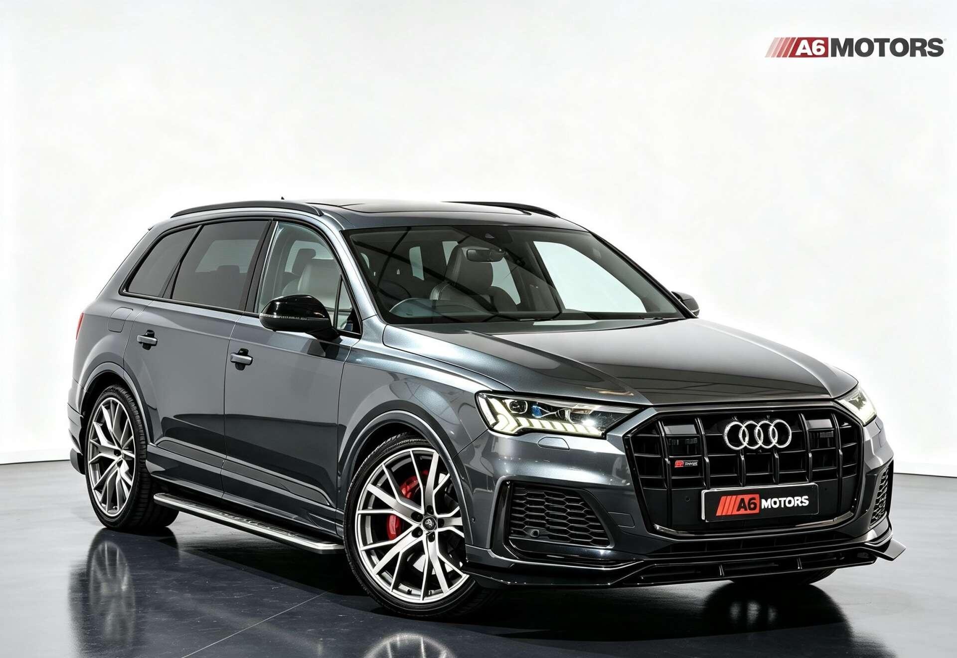Audi SQ7 view 3