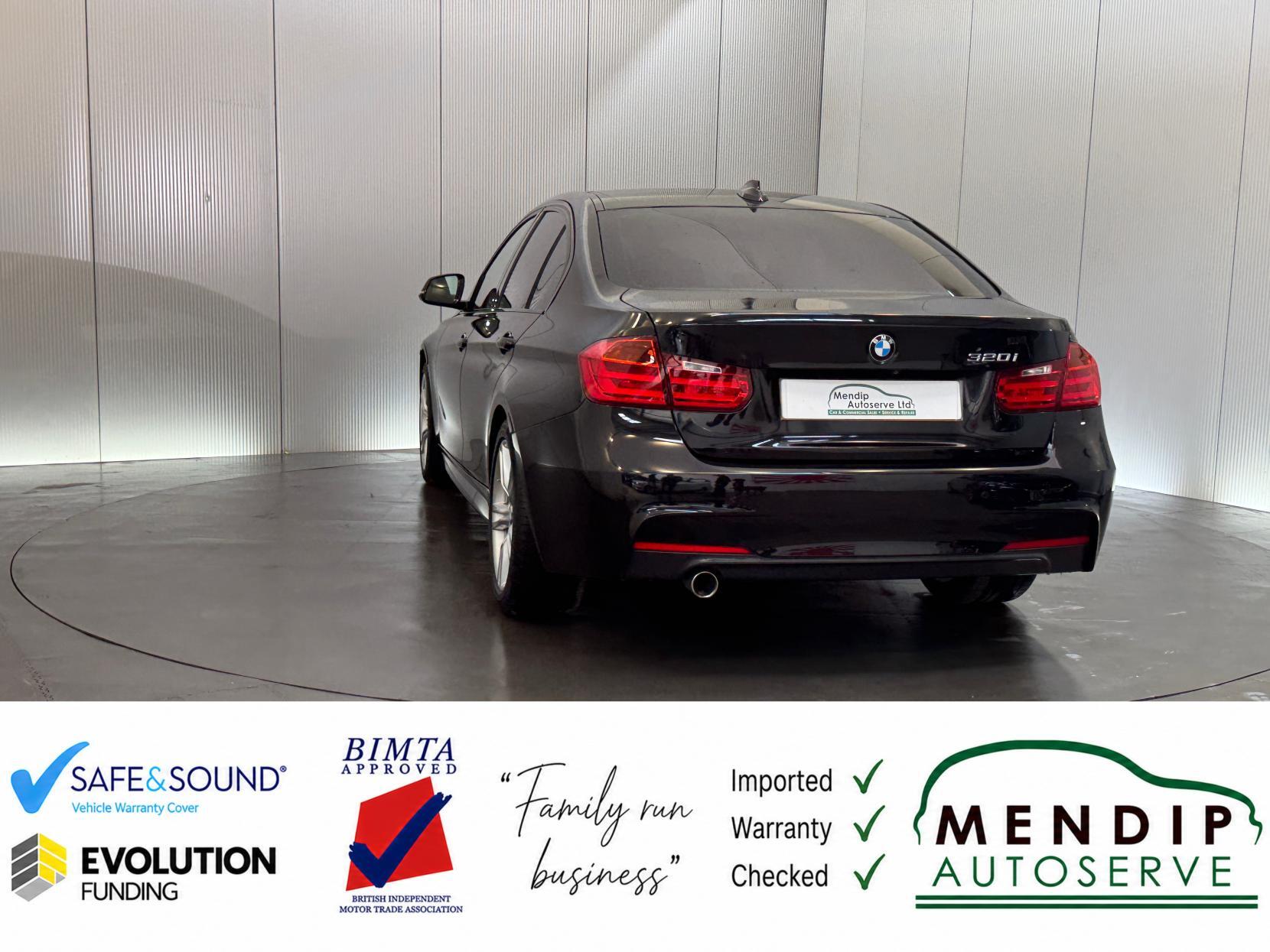 BMW 3 Series view 15