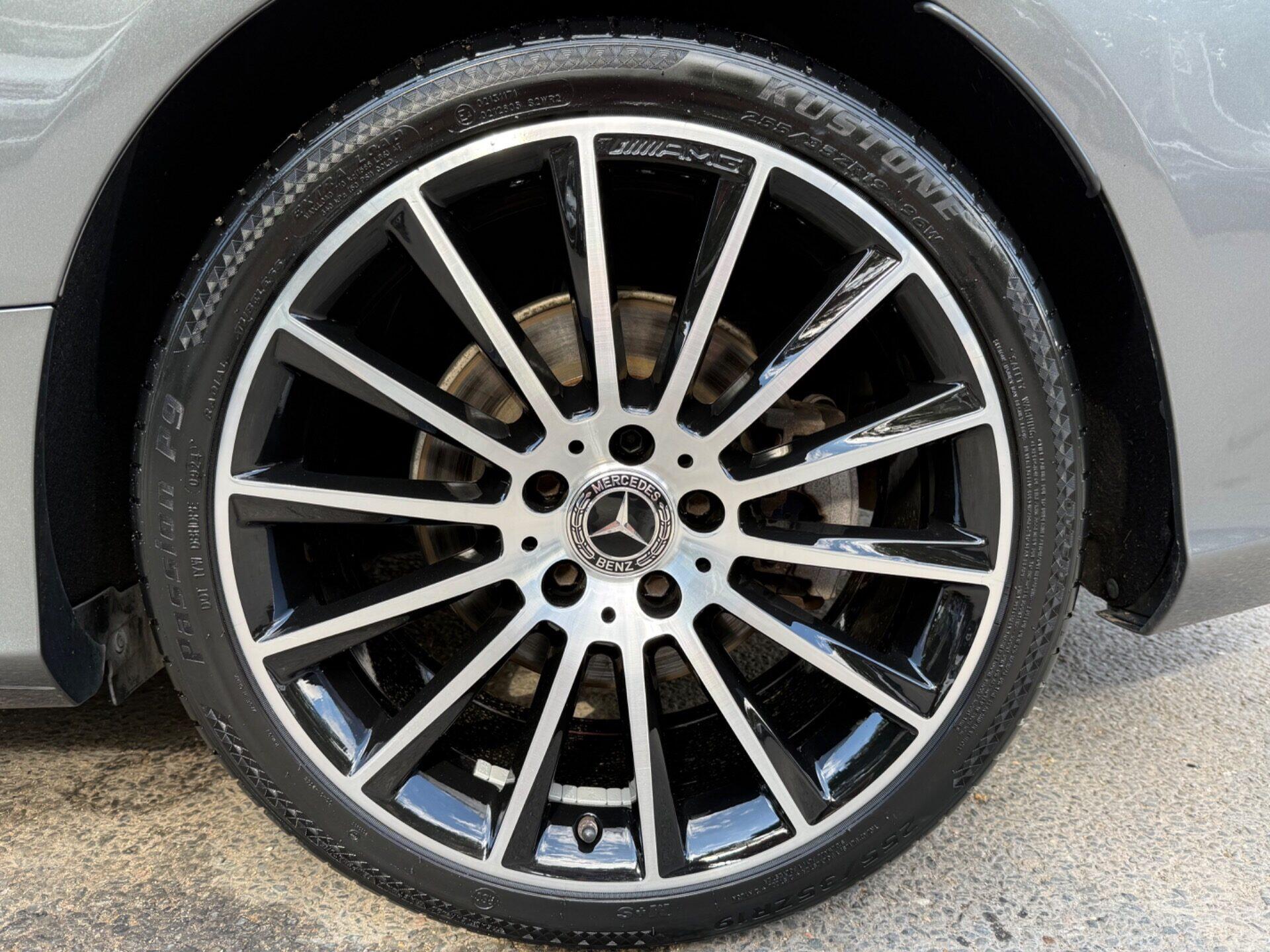Mercedes-Benz C-Class view 74