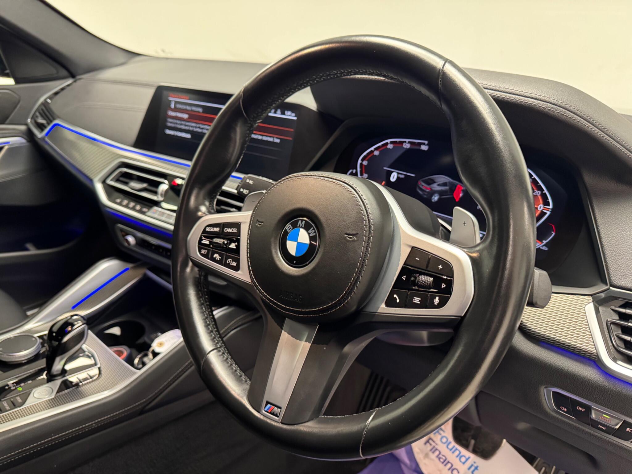 BMW X6 view 30