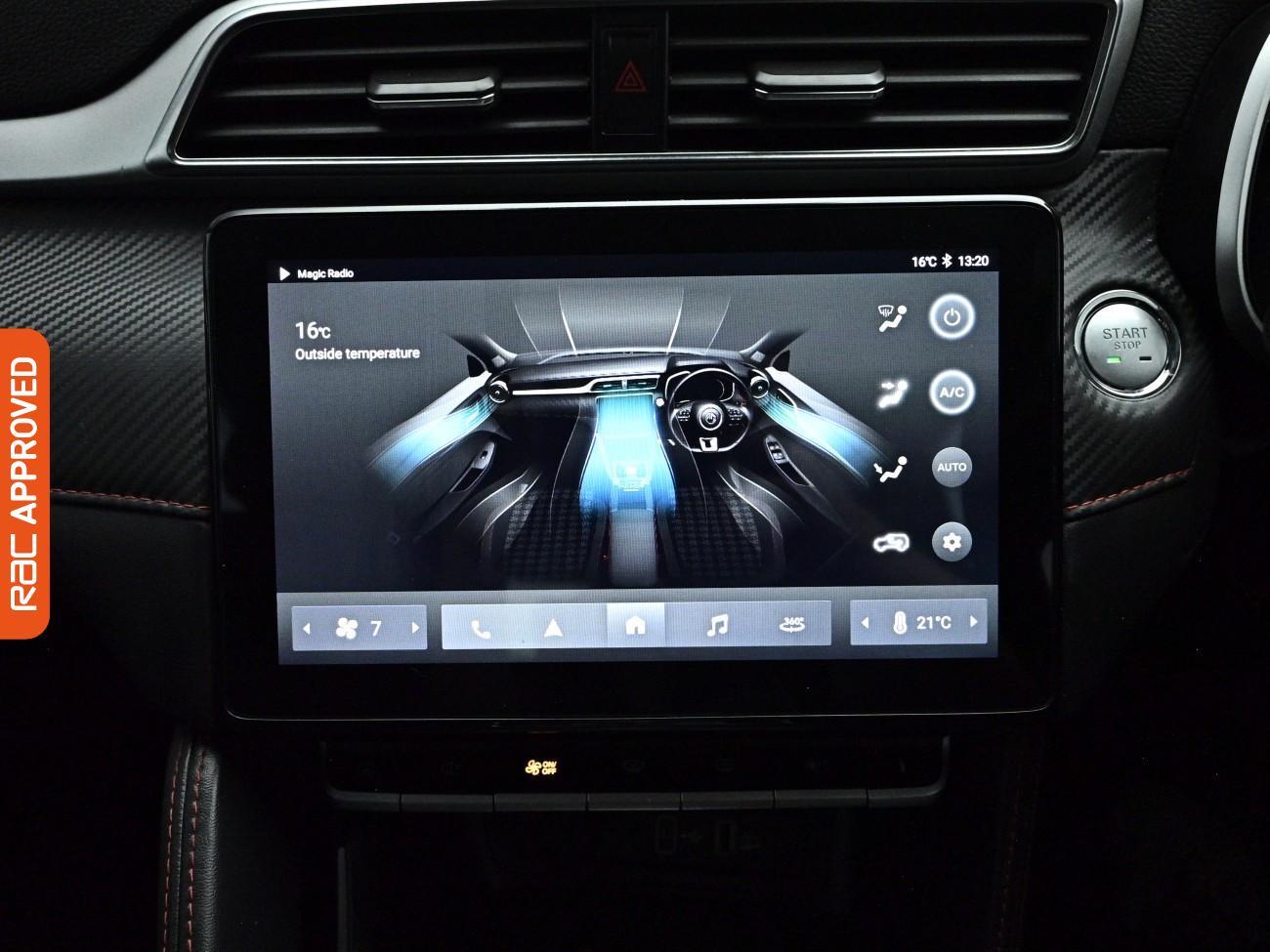 MG ZS view 17