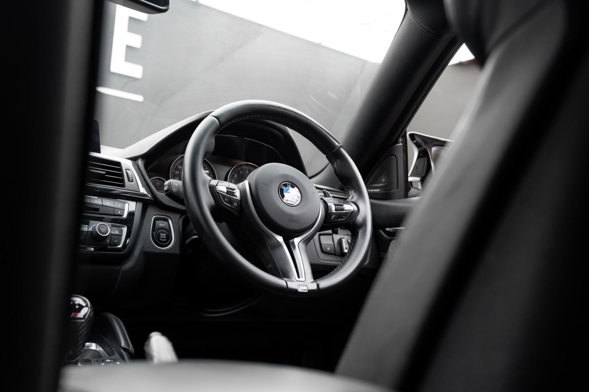 BMW M4 view 27