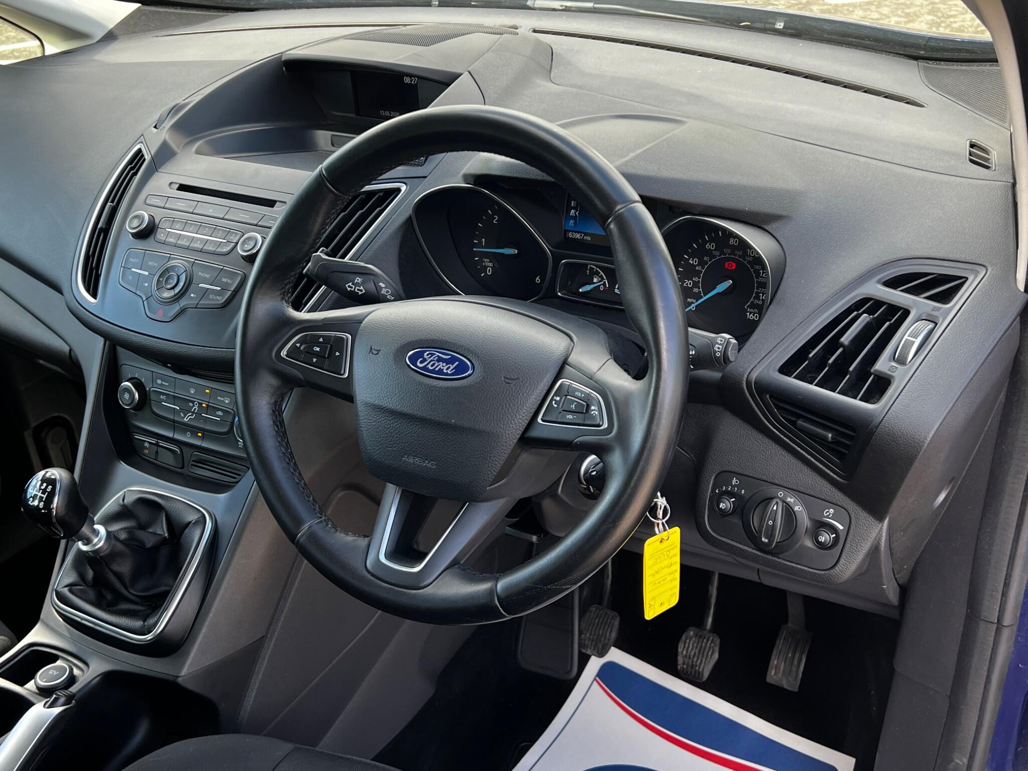 Ford C-Max view 29