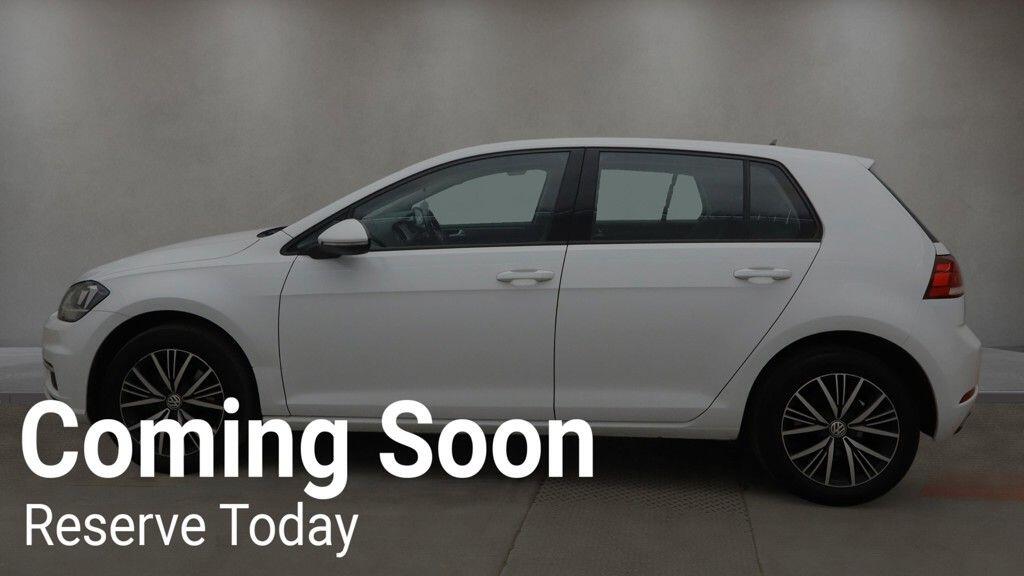 Volkswagen Golf view 6