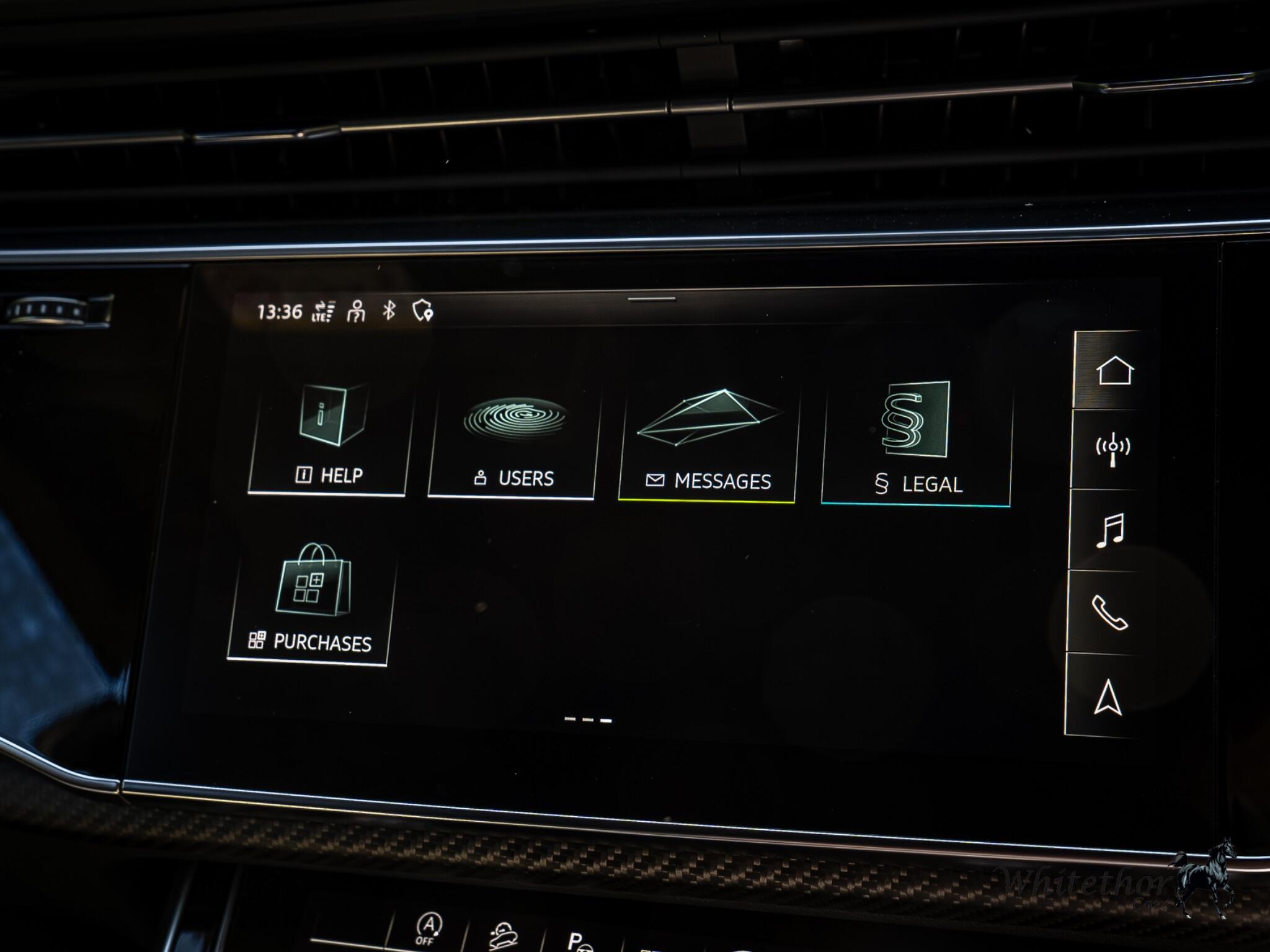 Audi RS Q8 view 58