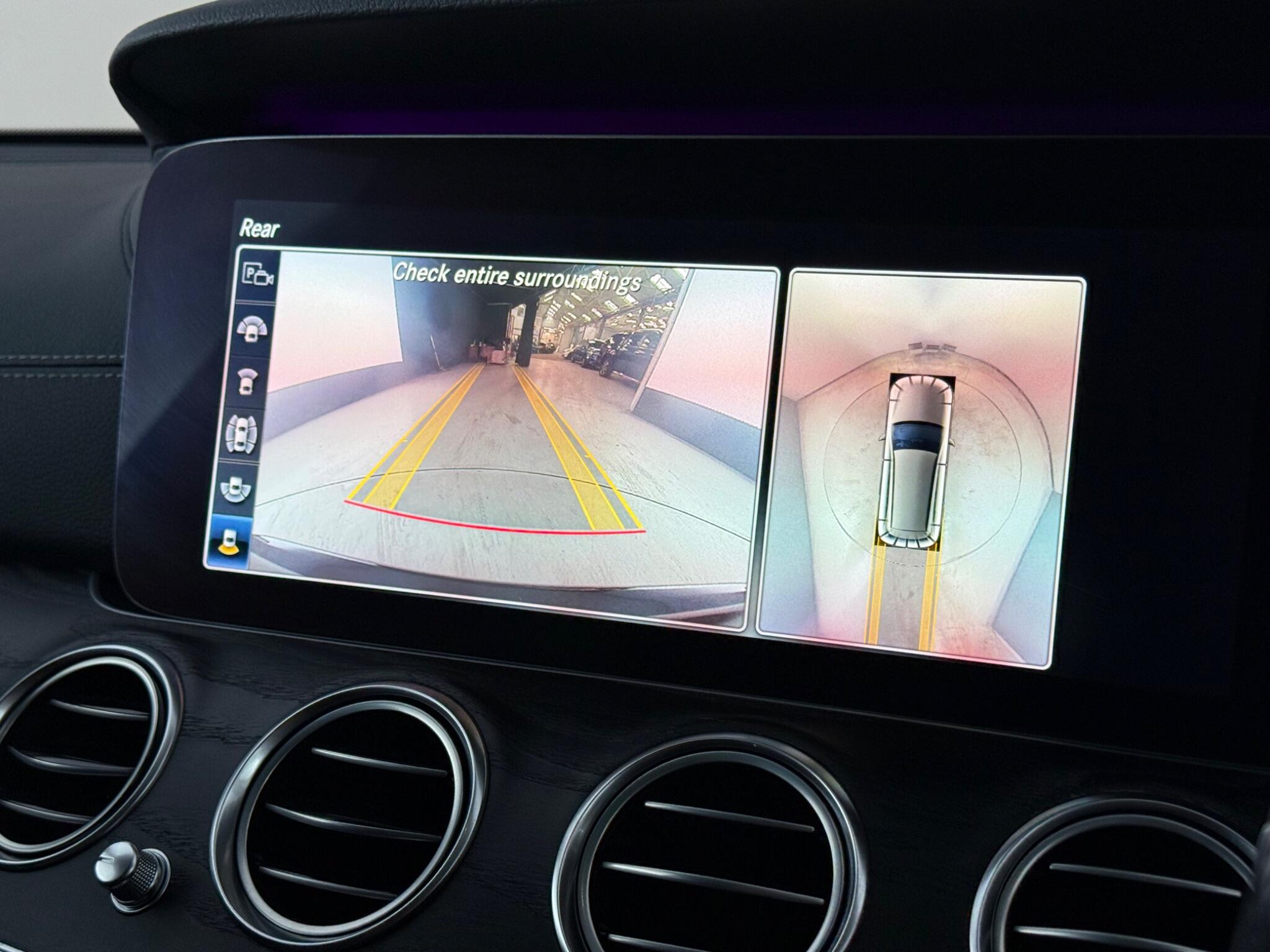 Mercedes-Benz E-Class view 27