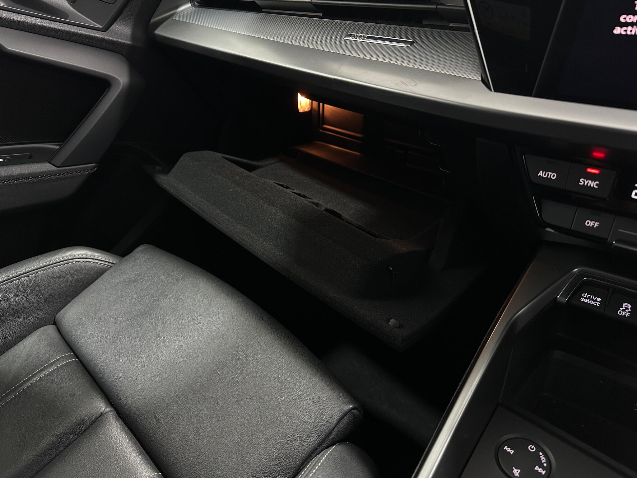Audi A3 view 25