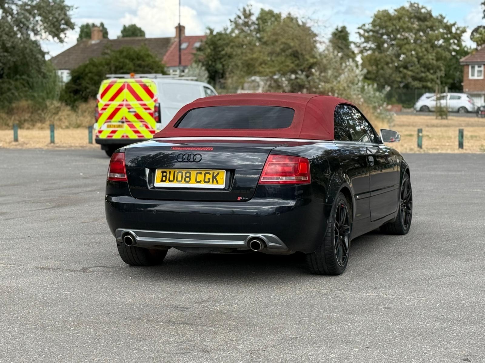 Audi A4 view 16