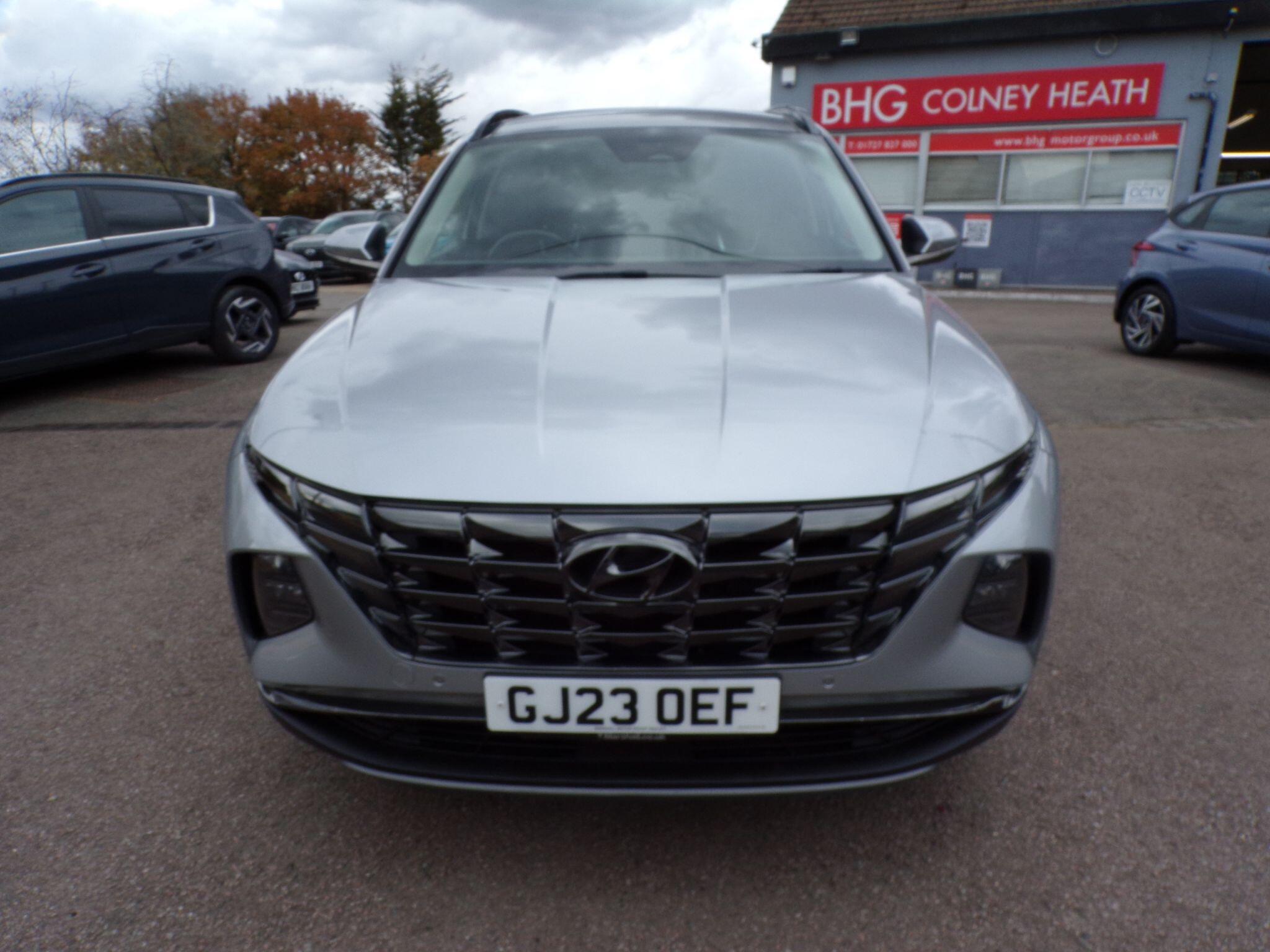 Hyundai Tucson view 3