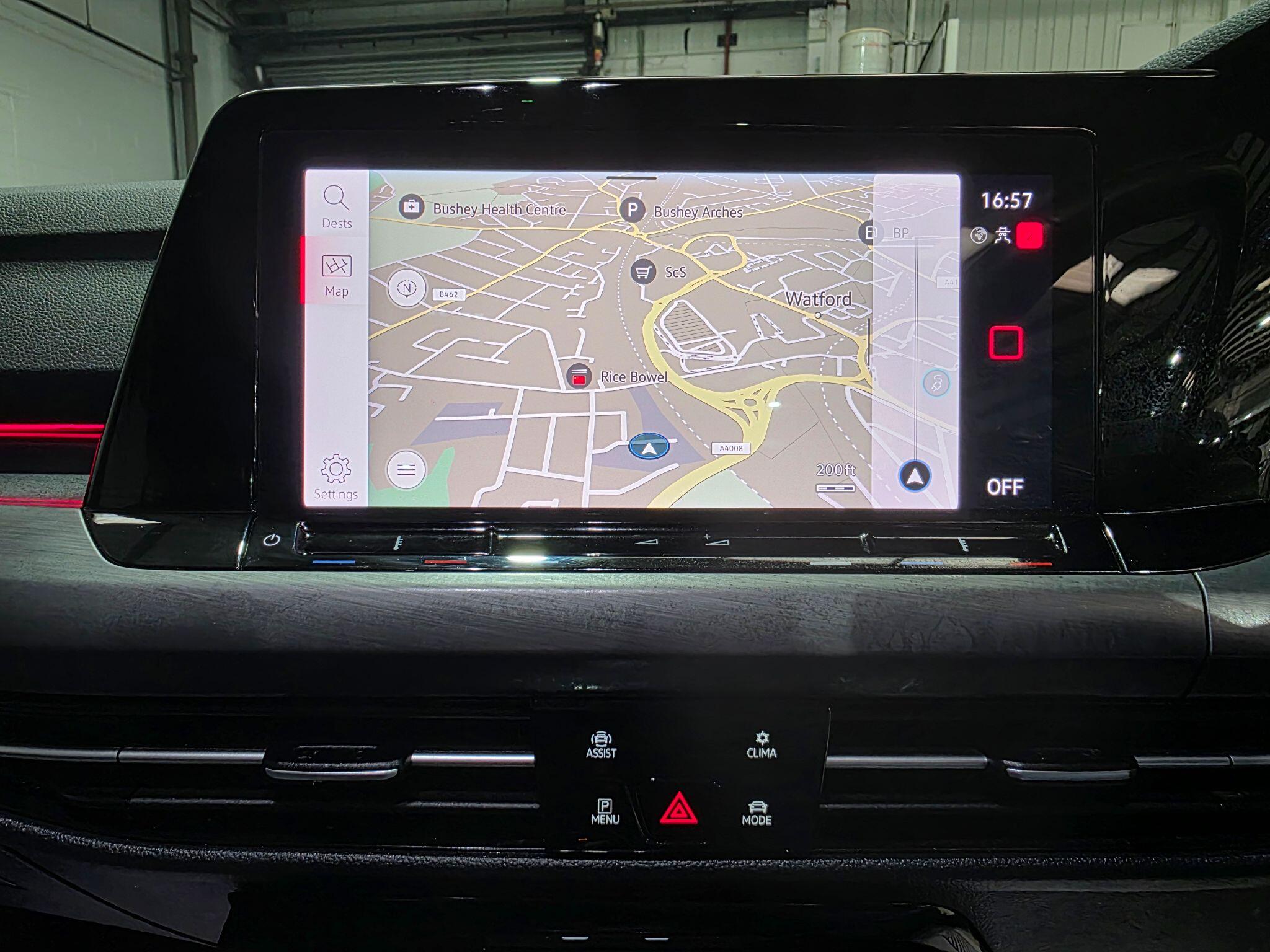 Volkswagen Golf view 6