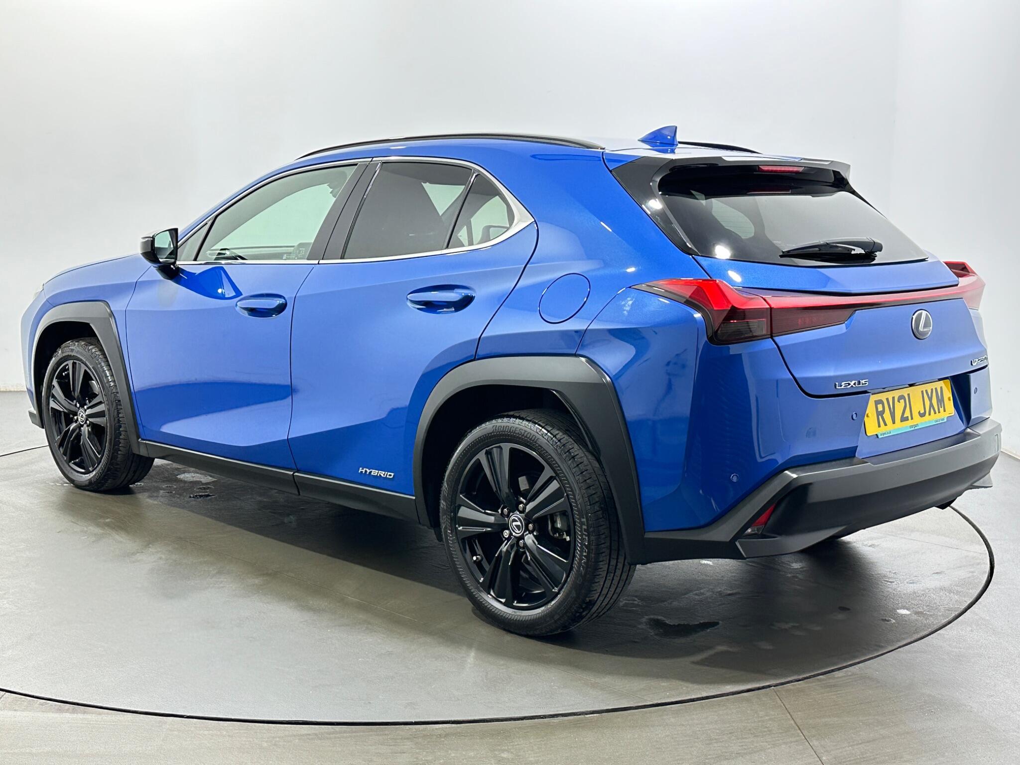 Lexus UX view 6