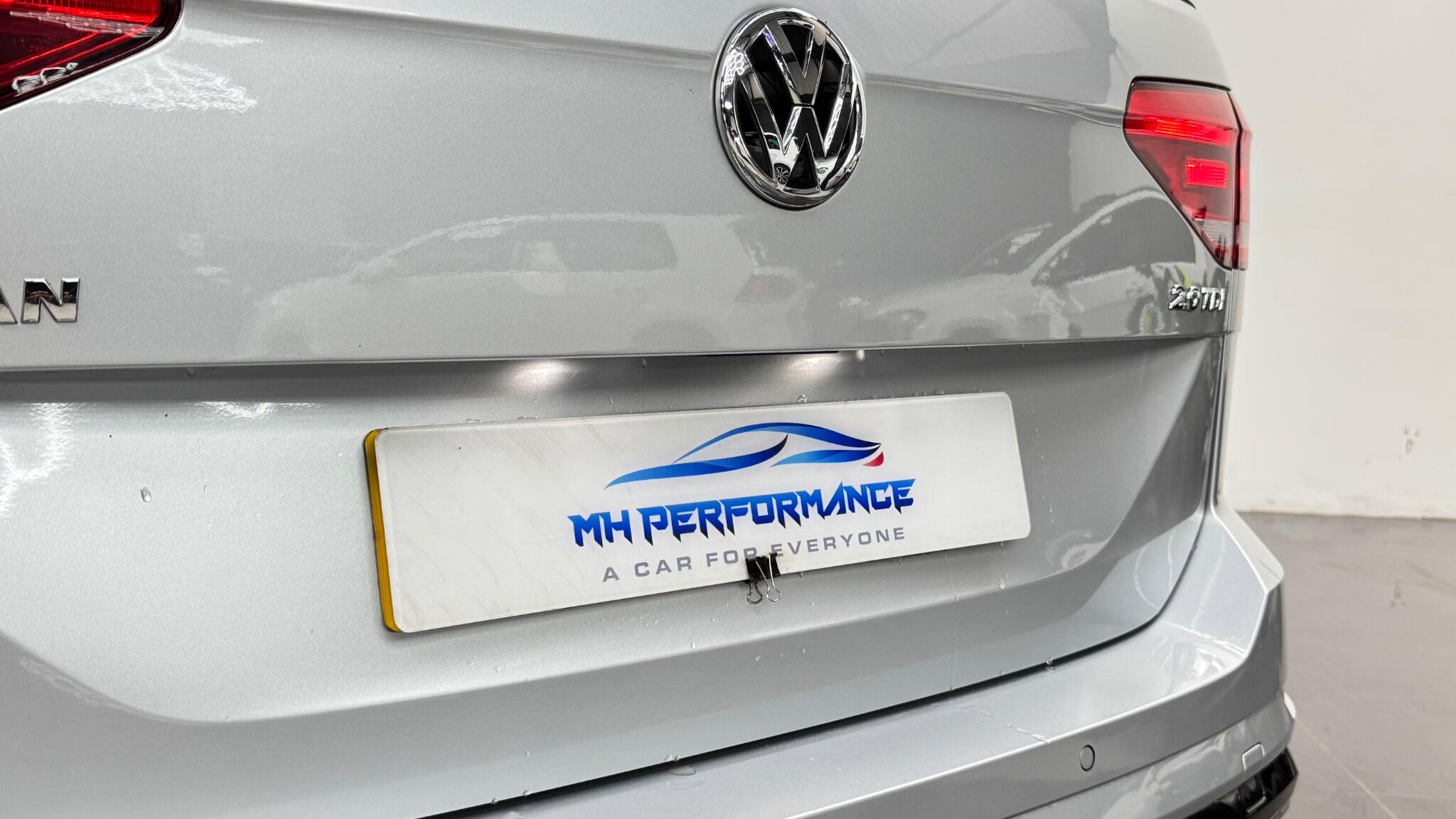 Volkswagen Touran view 58