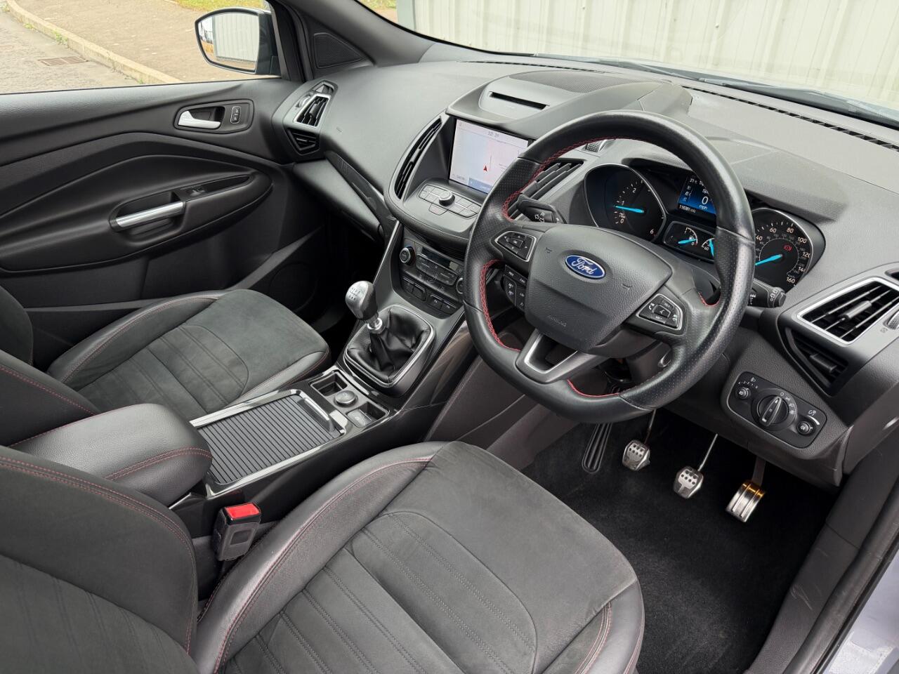 Ford Kuga view 16