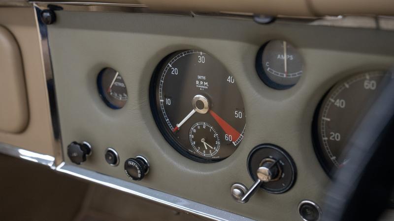 Jaguar XK150 view 28