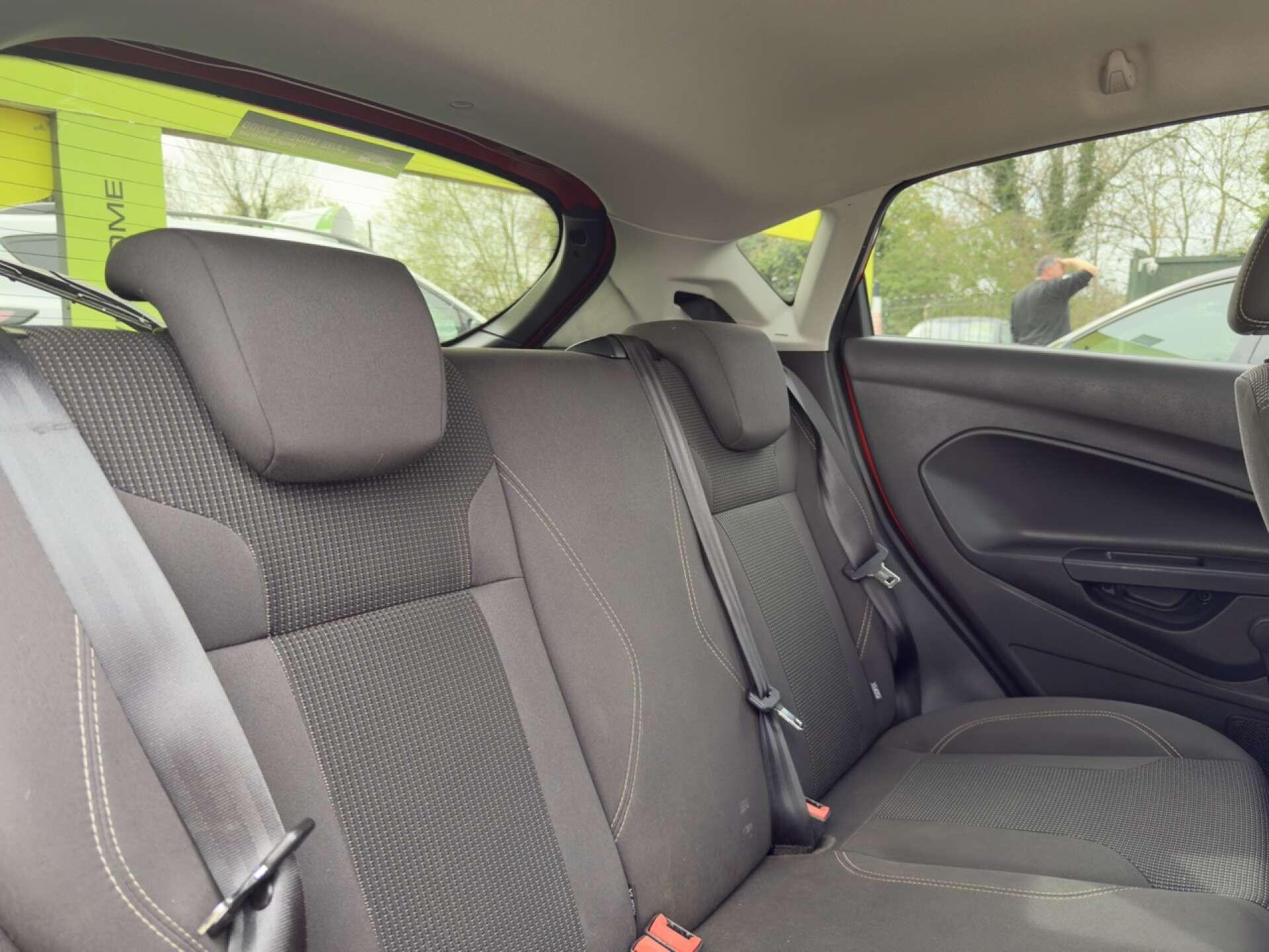 Ford Fiesta view 10