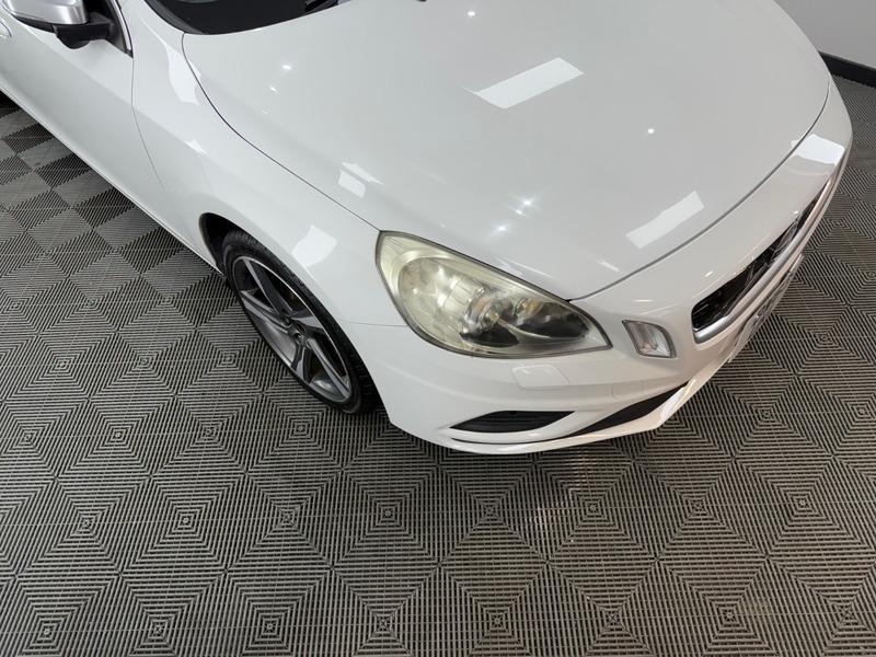 2013 Volvo V60 SOLD 1.6 T4 R-Design Lux Nav Estate 5dr Petrol Powershift Euro 5 (180 ps) • 63,000 miles image 11