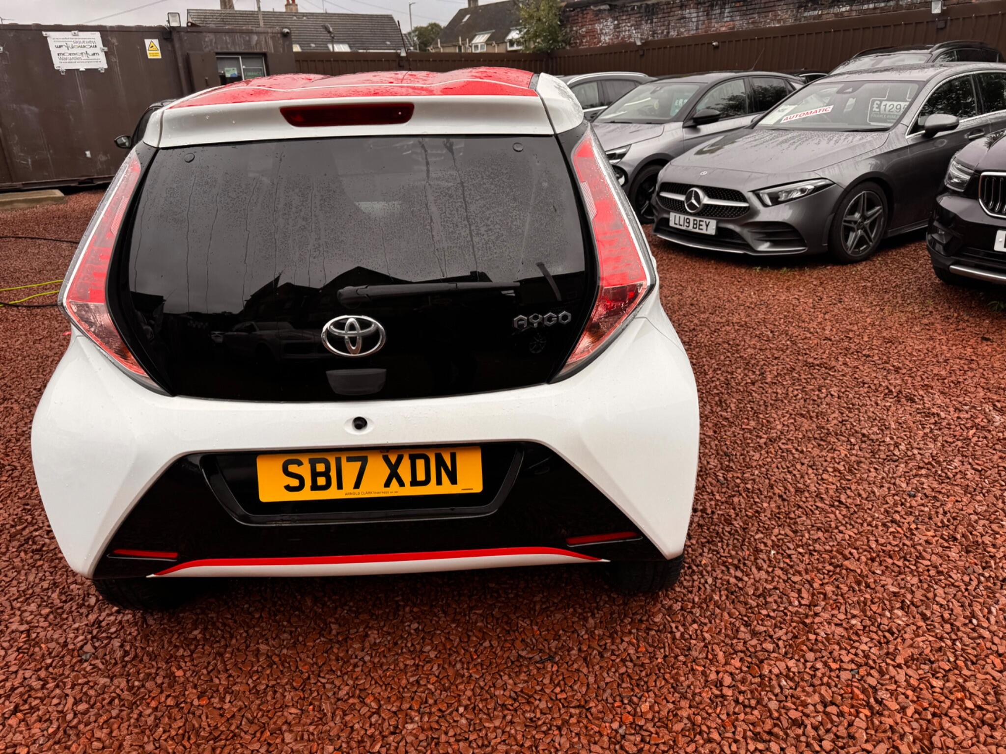 Toyota Aygo view 8