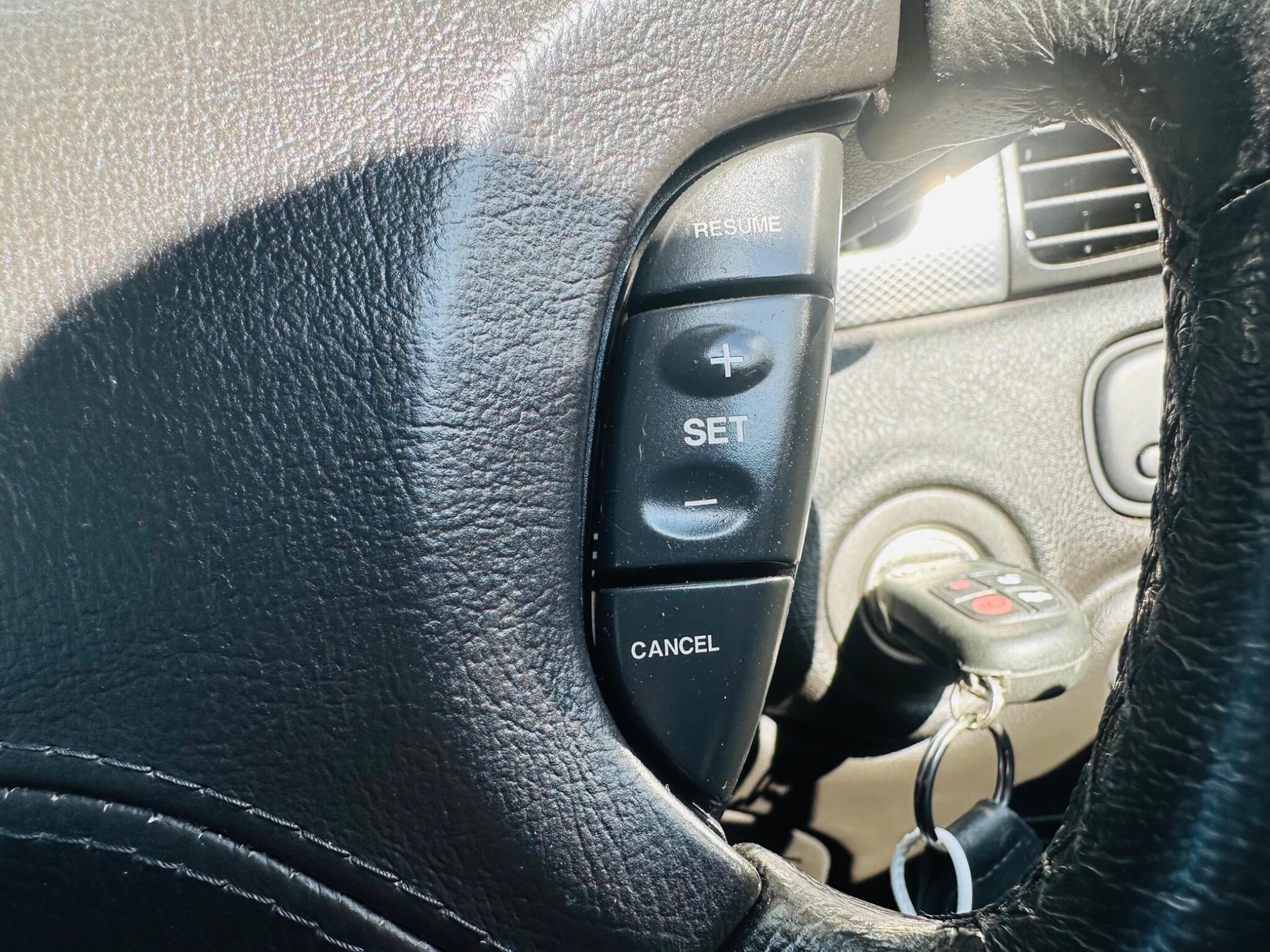 Jaguar S-Type view 29