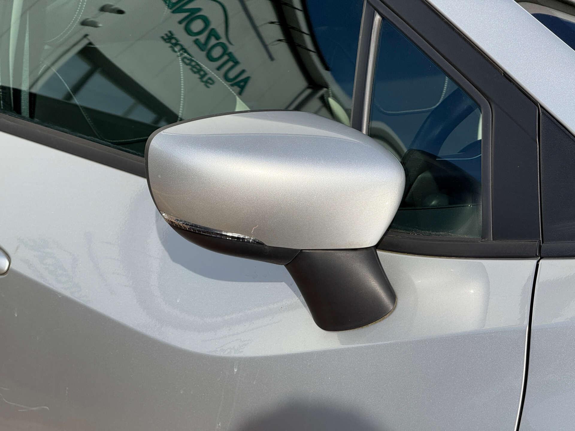 Nissan Micra view 11