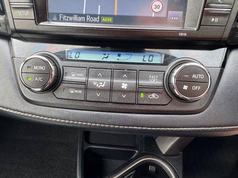 Toyota Rav4 view 26