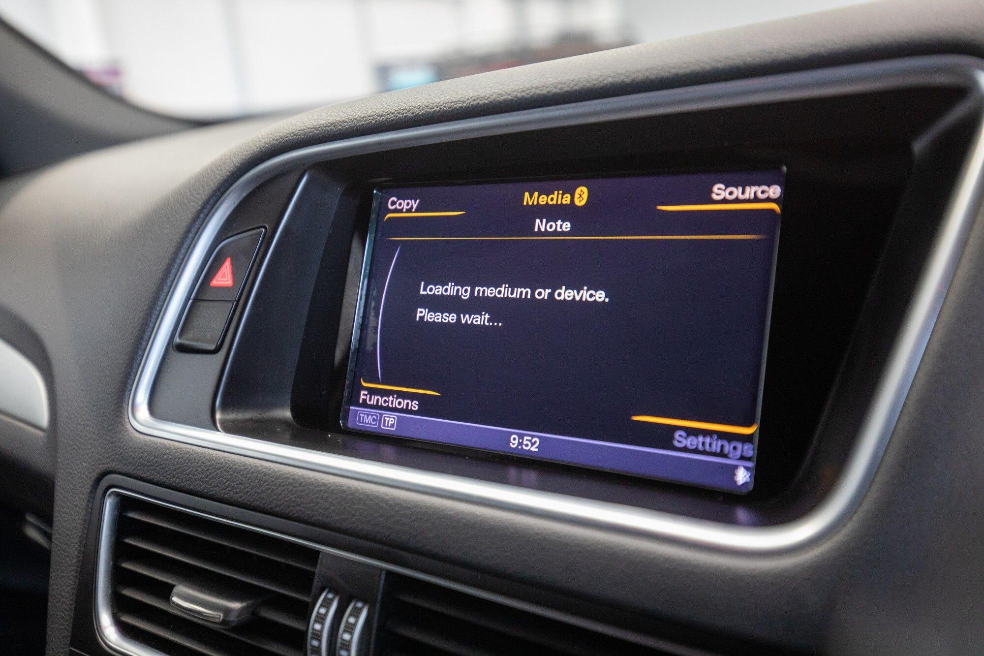 Audi Q5 view 21