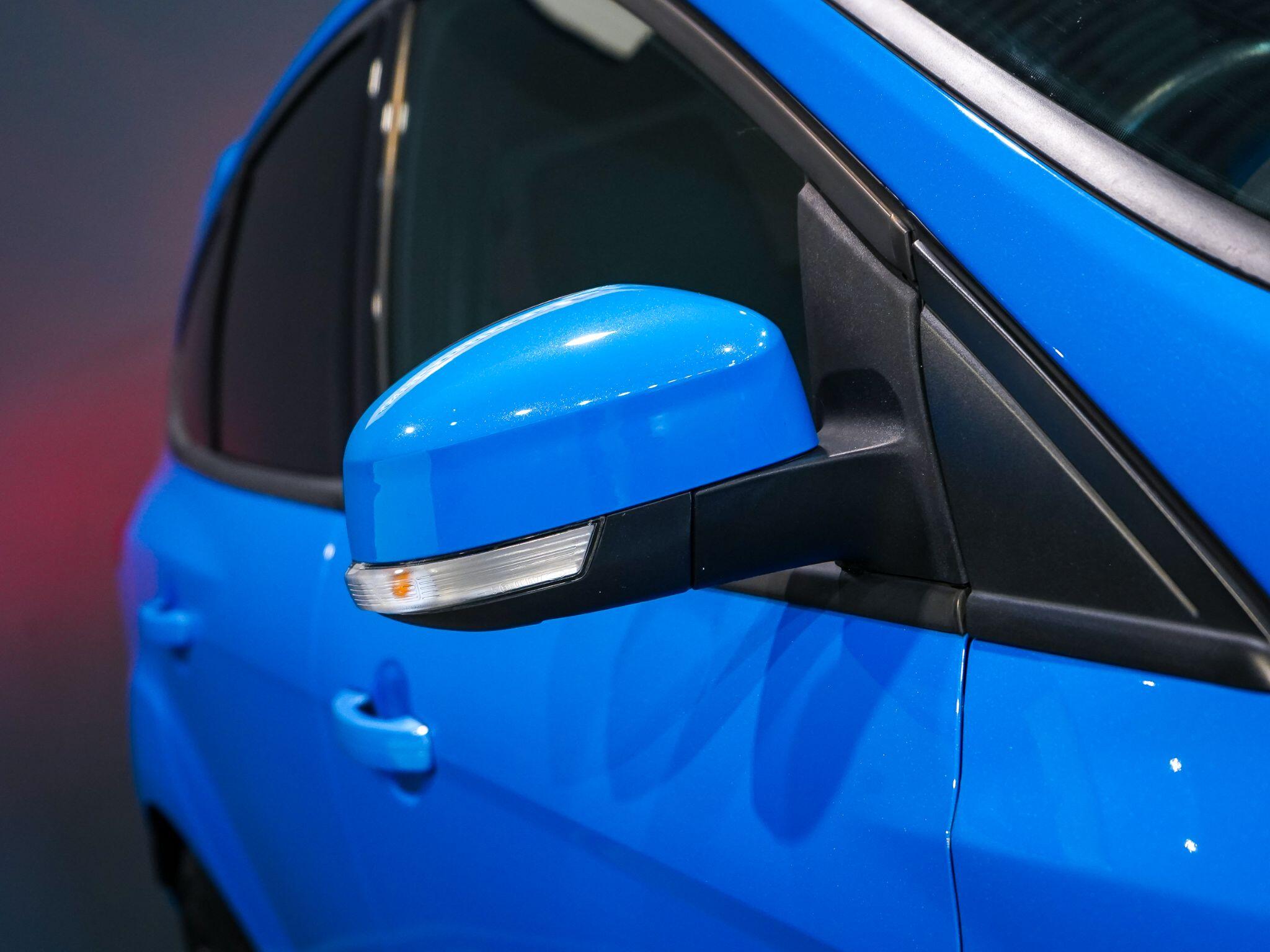 Ford Focus view 31
