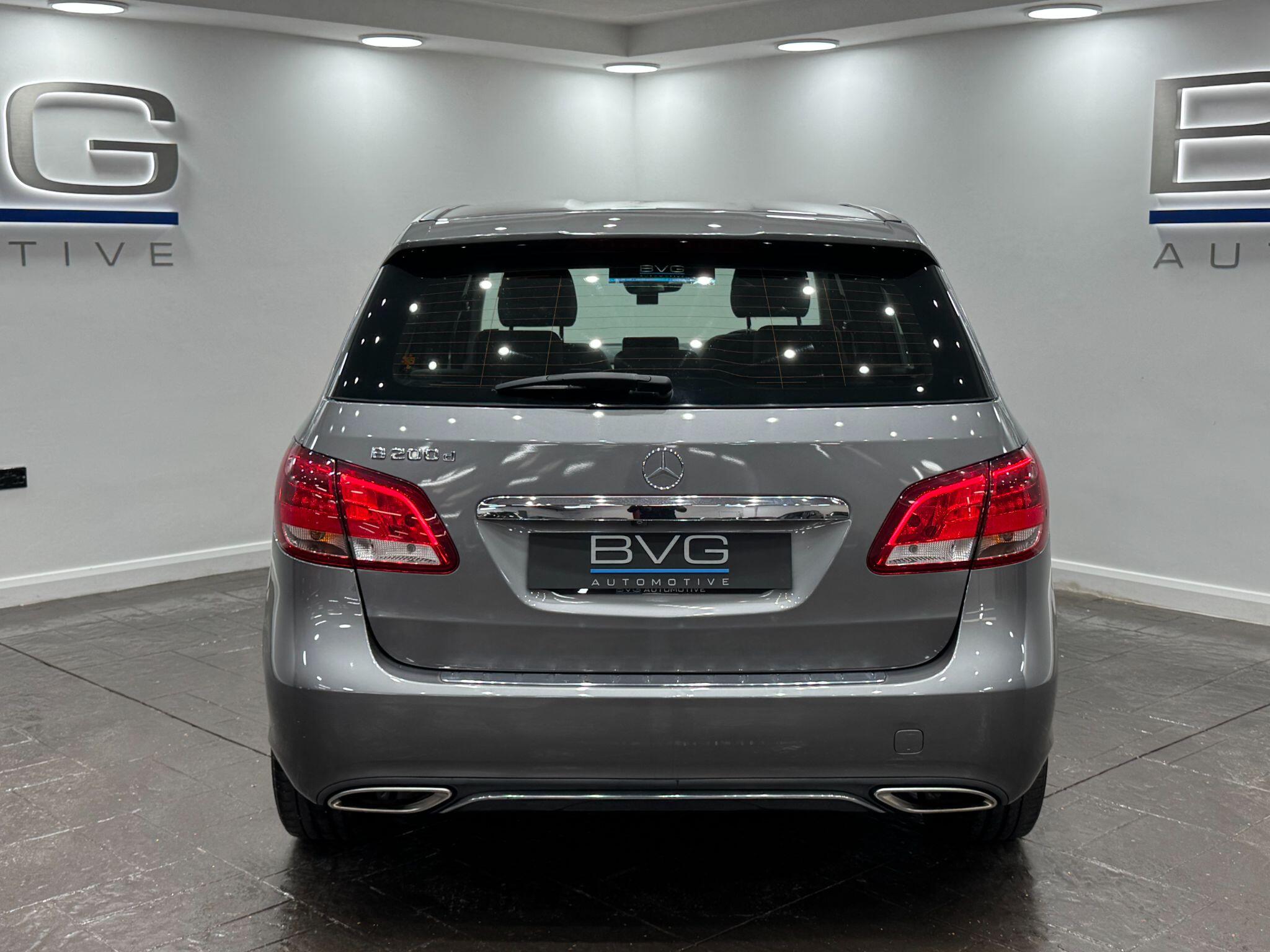 Mercedes-Benz B-Class view 18