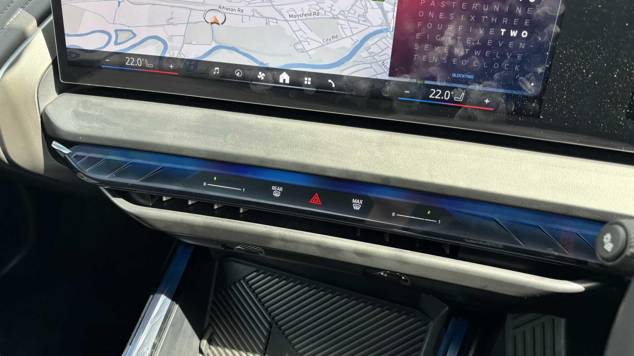 BMW X3 view 13