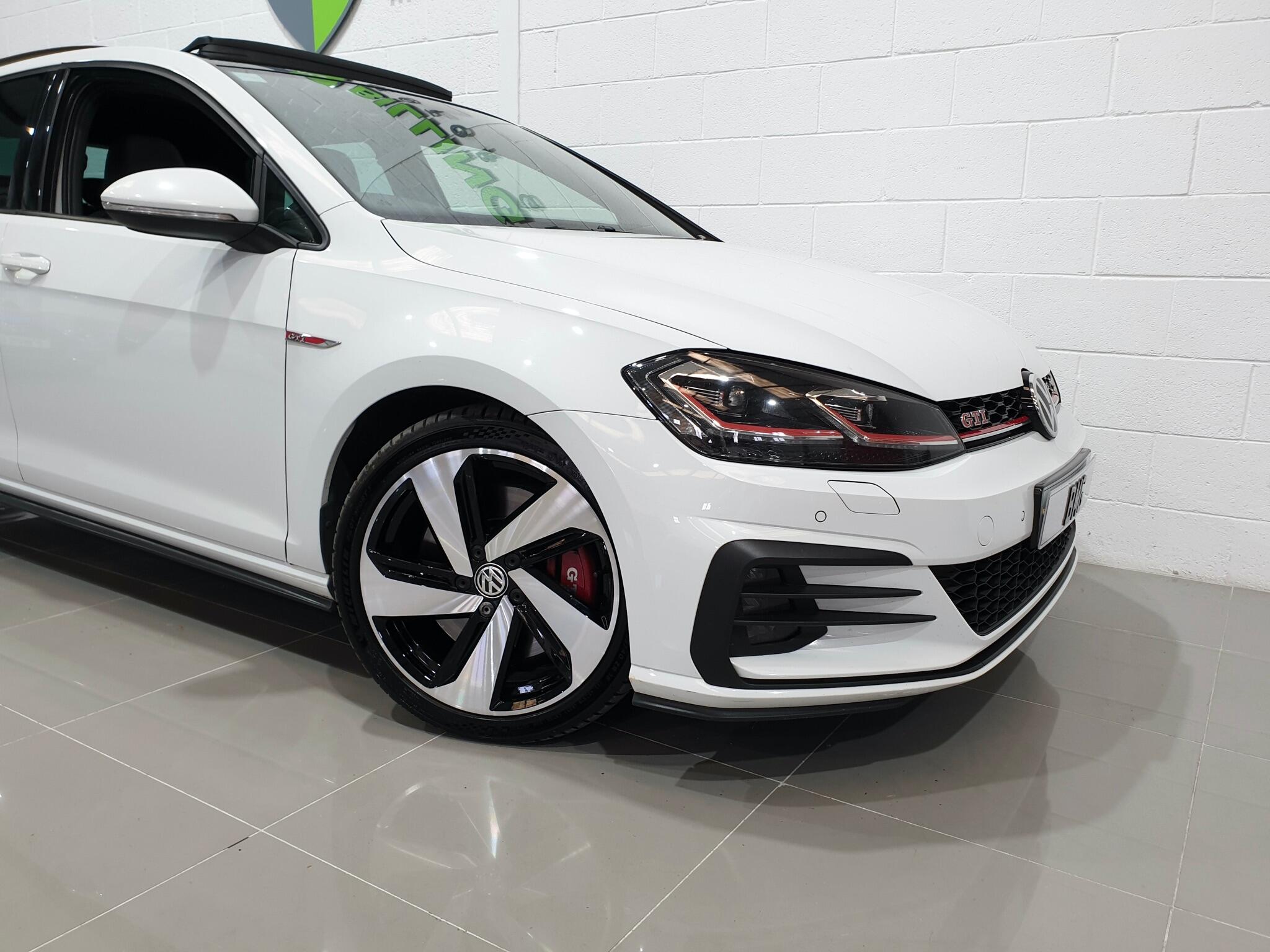 Volkswagen Golf view 38