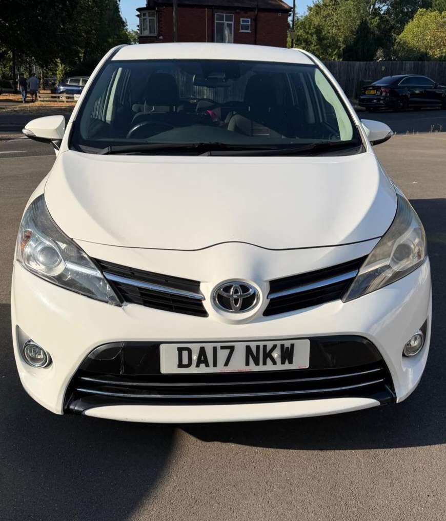 Toyota Verso