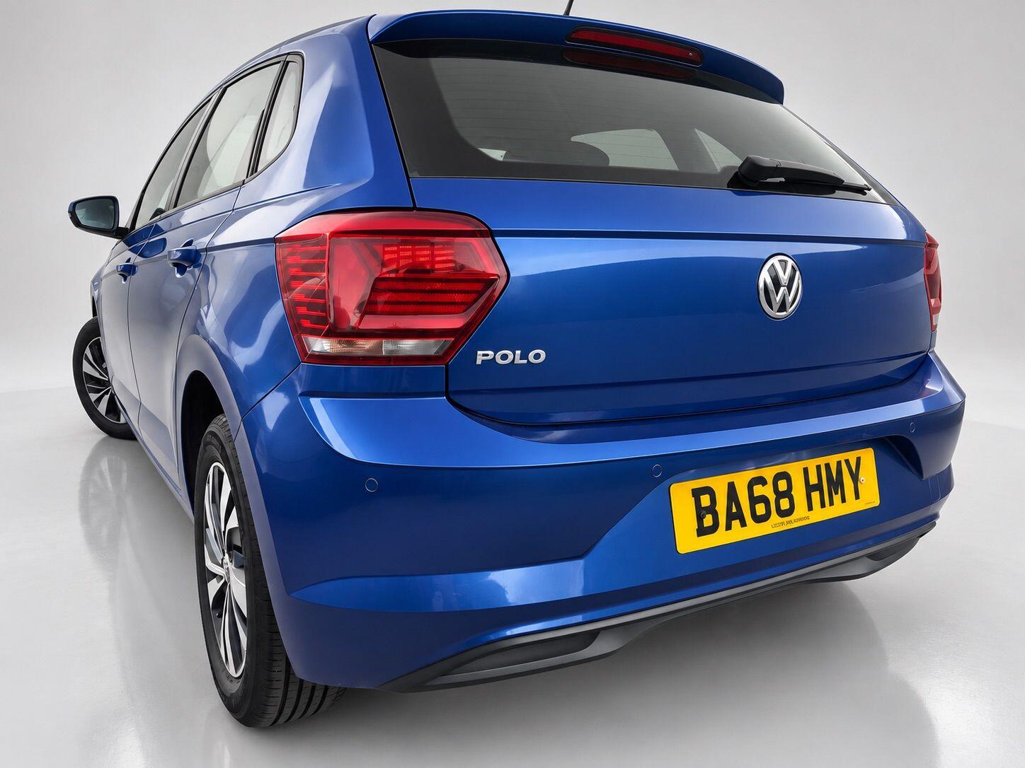 Volkswagen Polo view 10