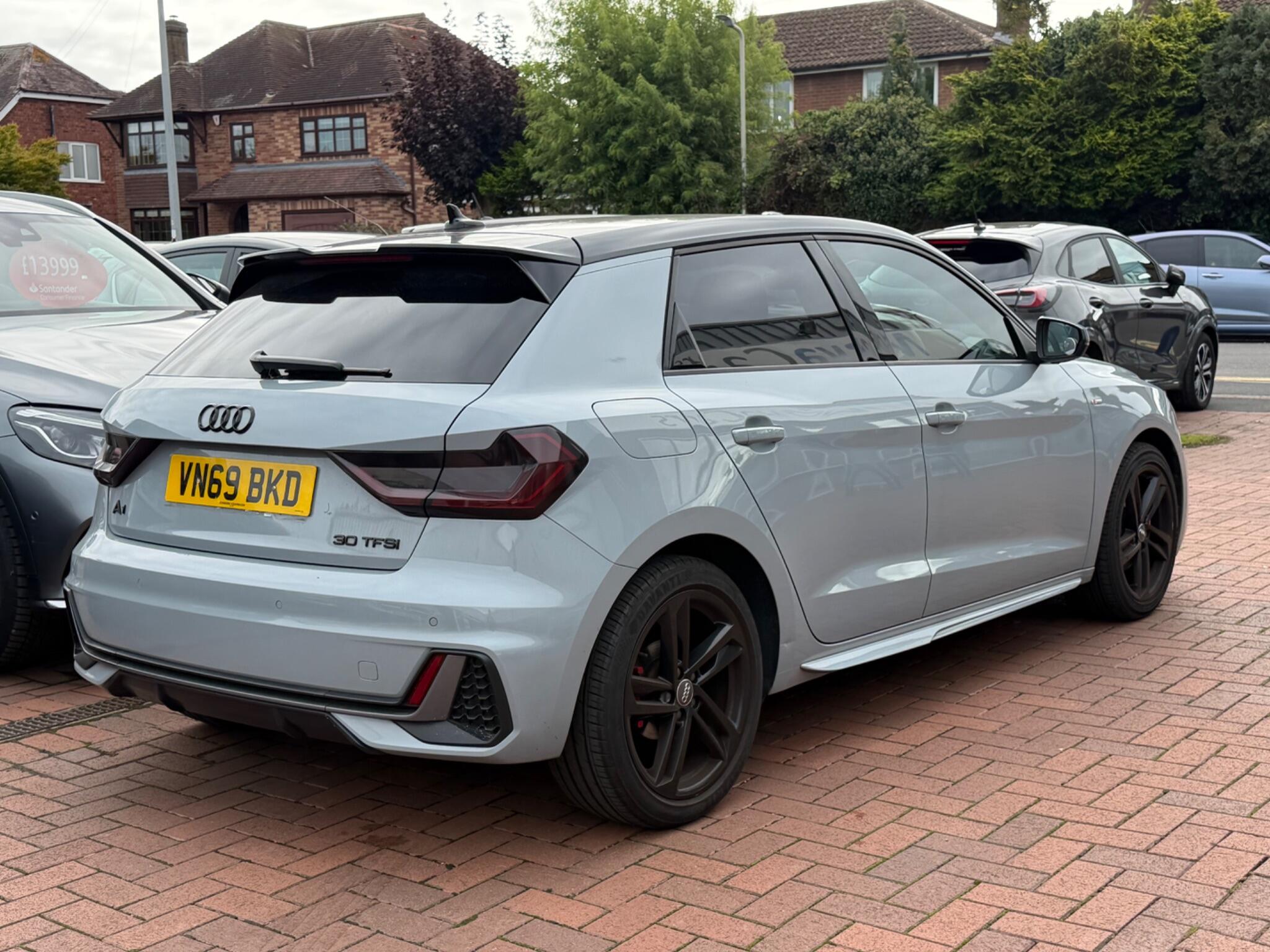 Audi A1 view 21