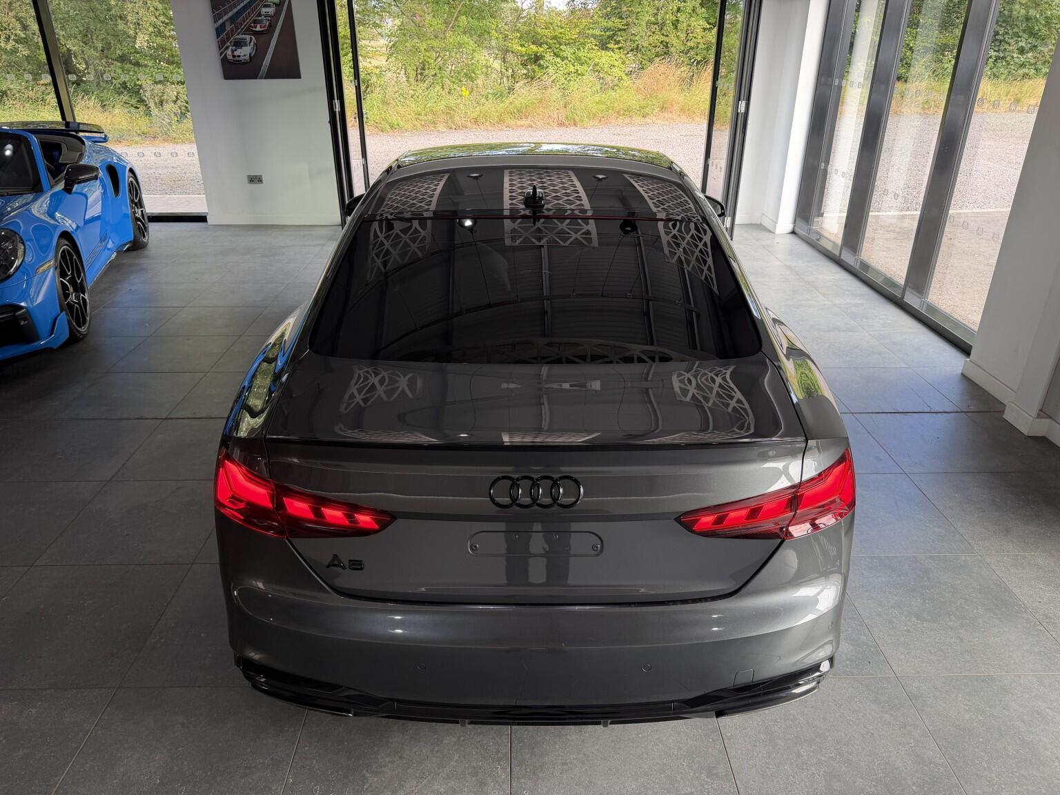 Audi A5 view 34