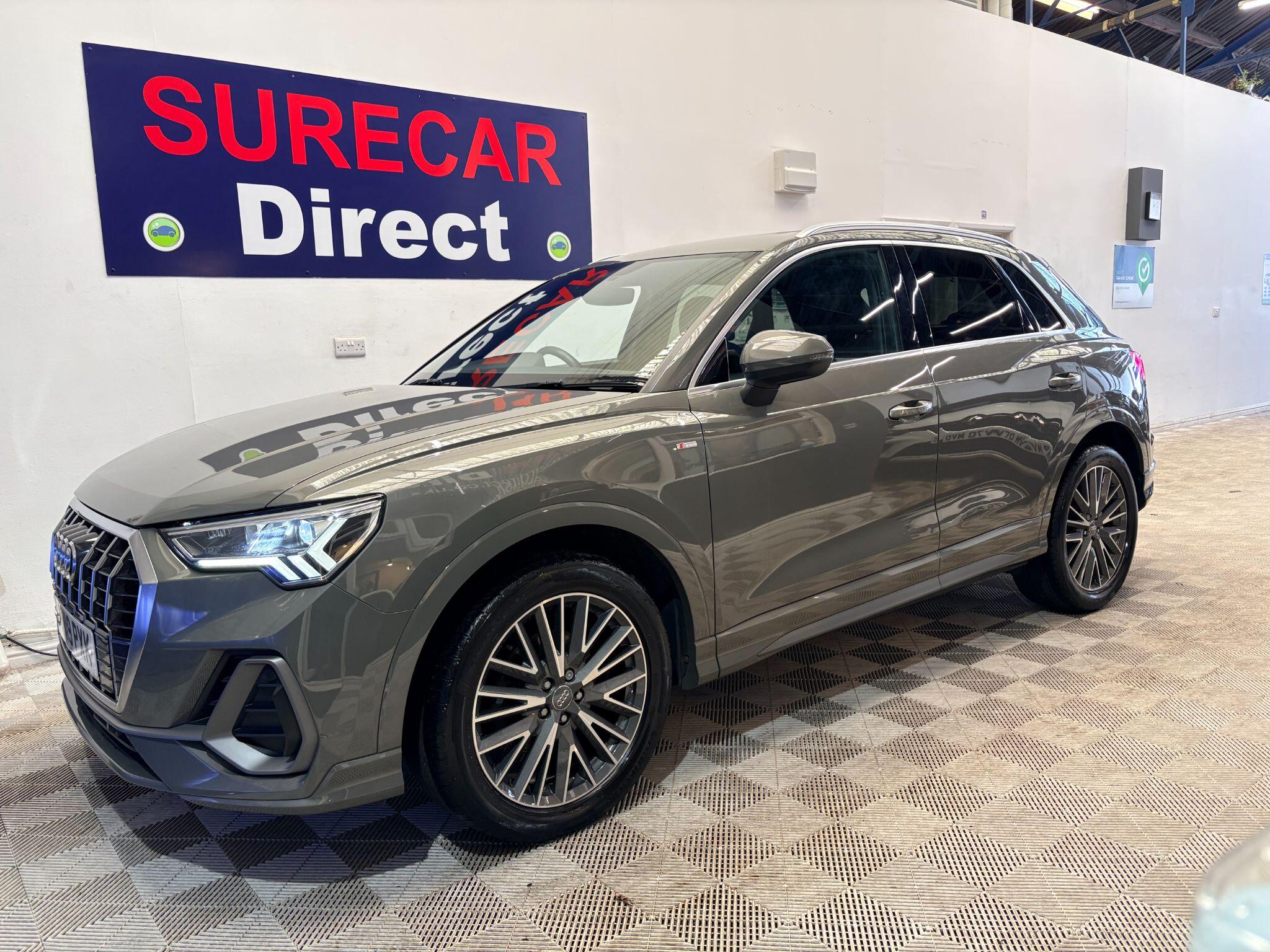 Audi Q3 view 11