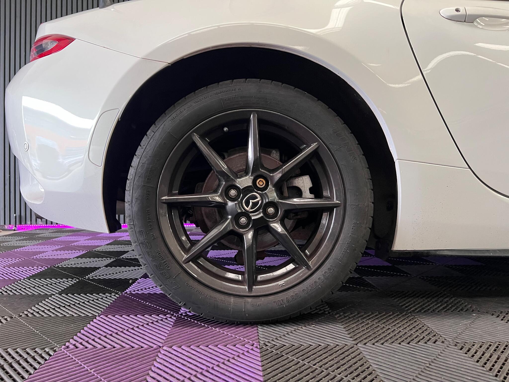 Mazda MX-5 view 42
