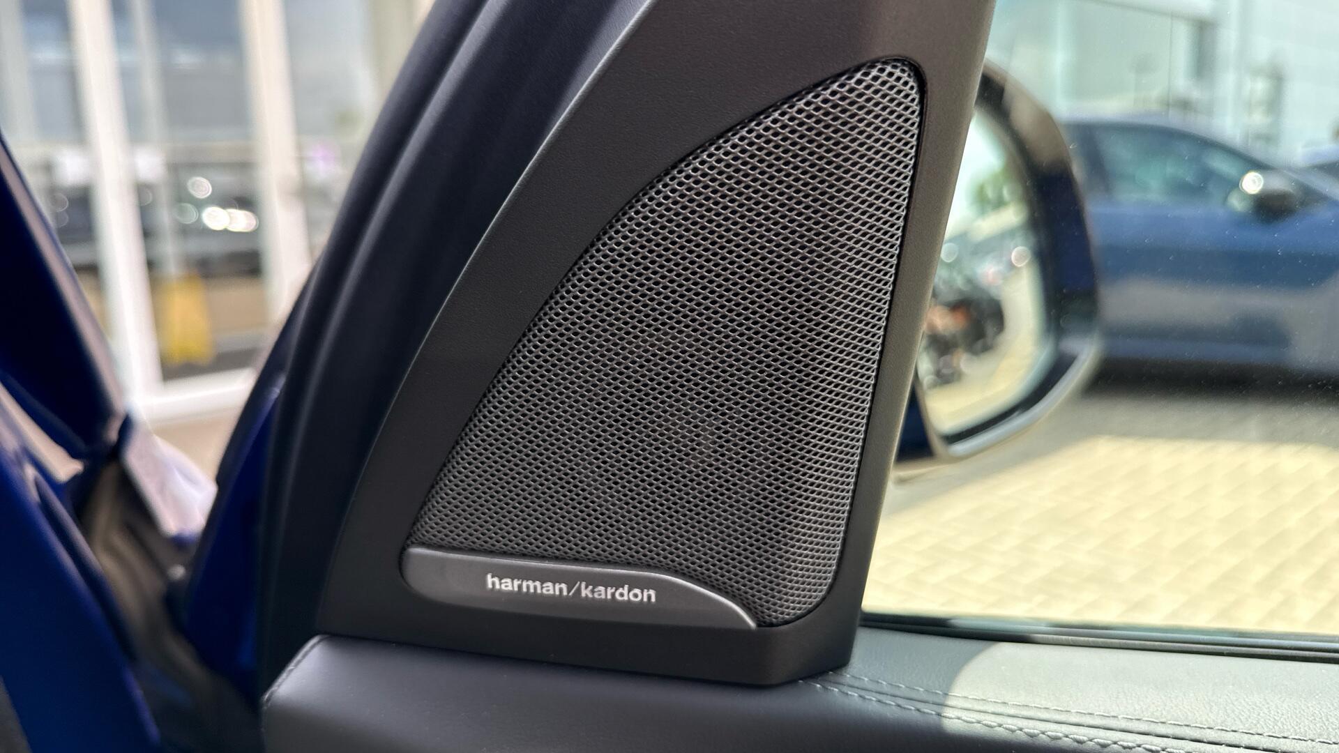 BMW X5 M view 20