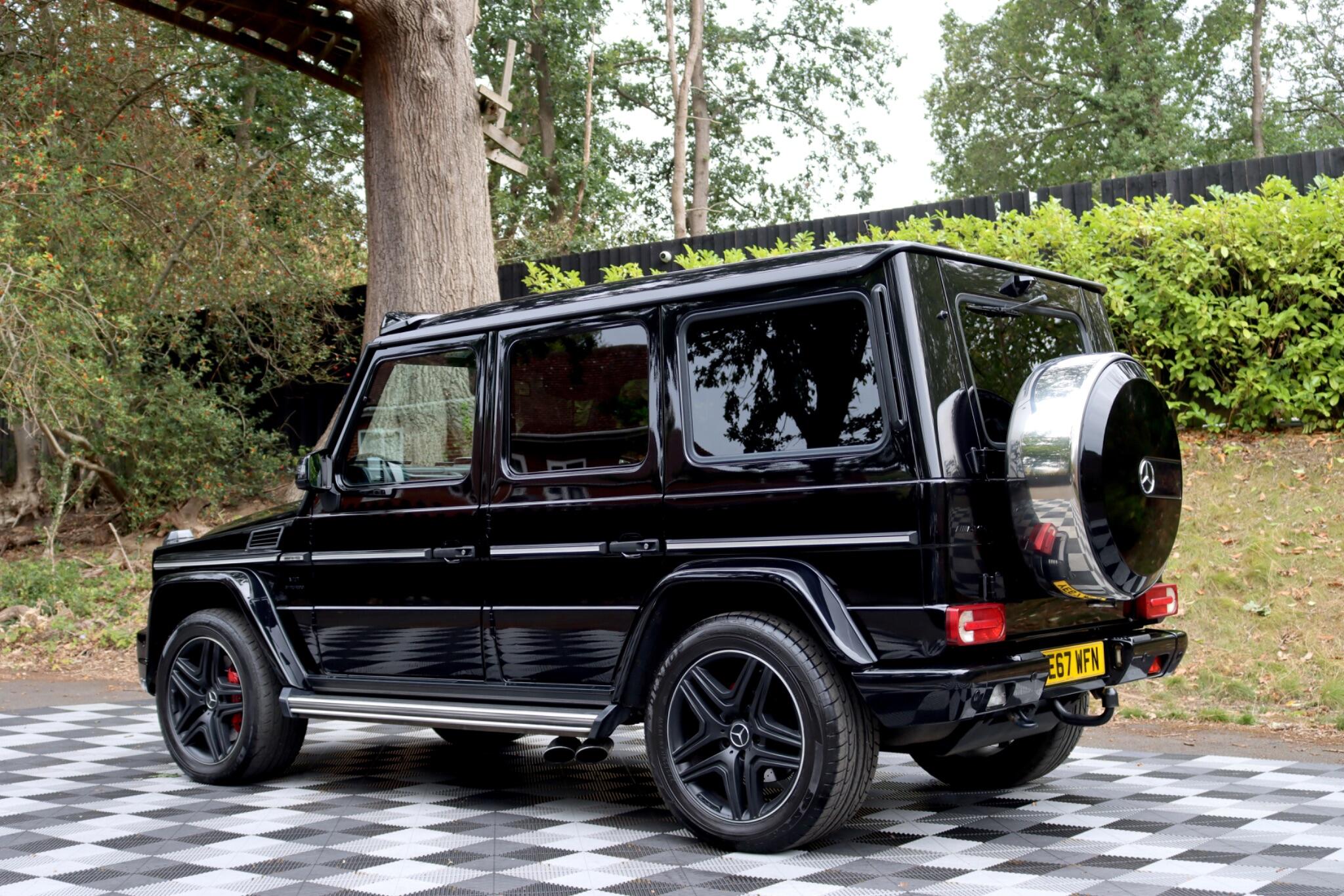 Mercedes-Benz G-Class view 29
