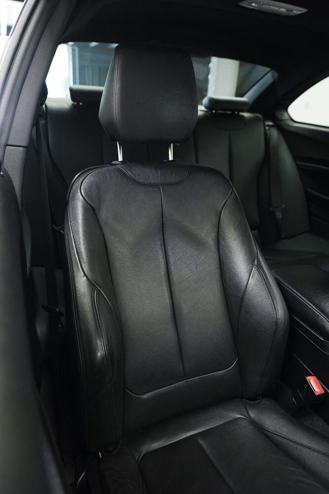 BMW 2 Series view 12
