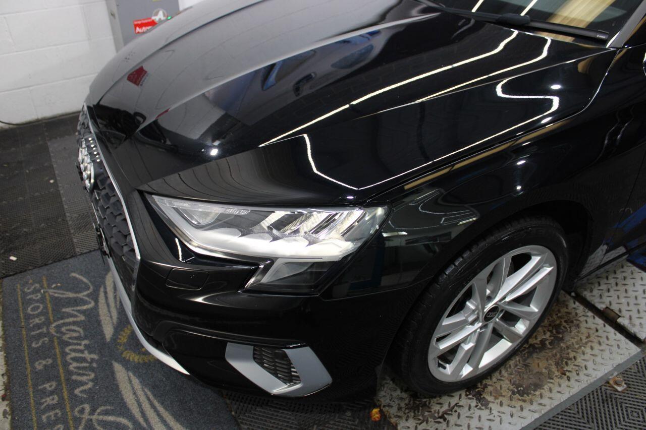 Audi A3 view 34
