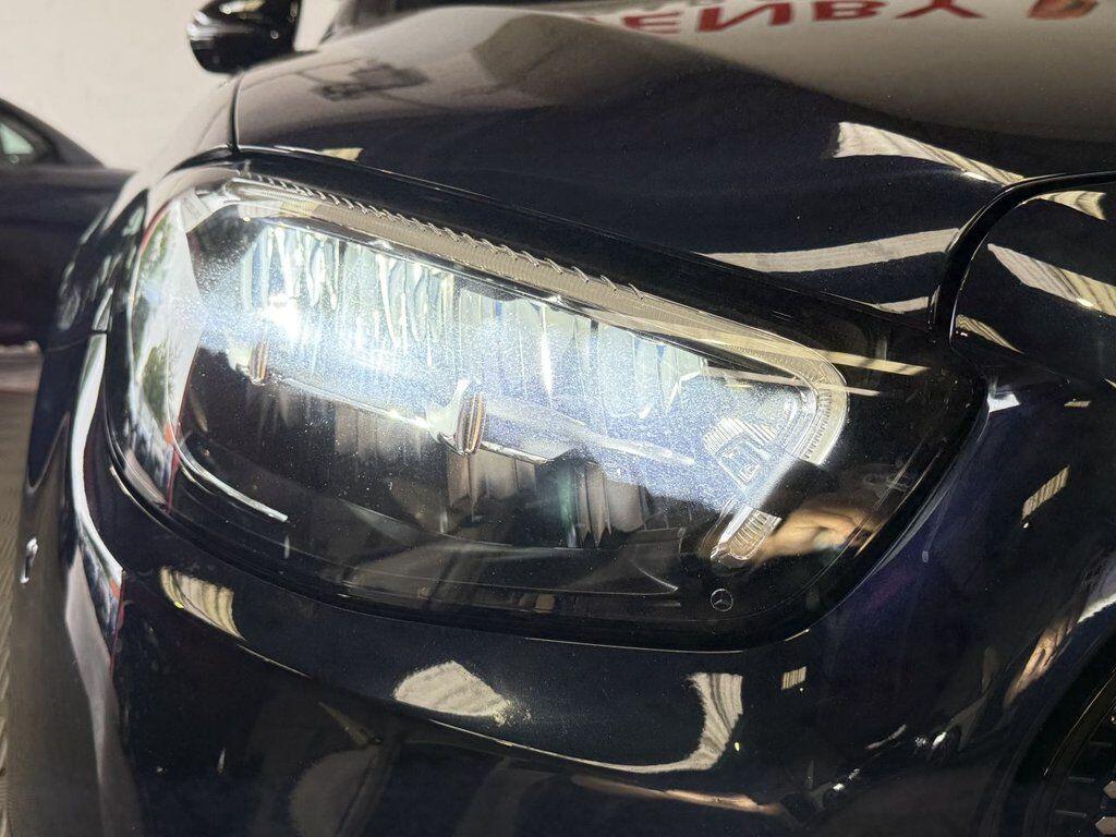 Mercedes-Benz E Class view 18