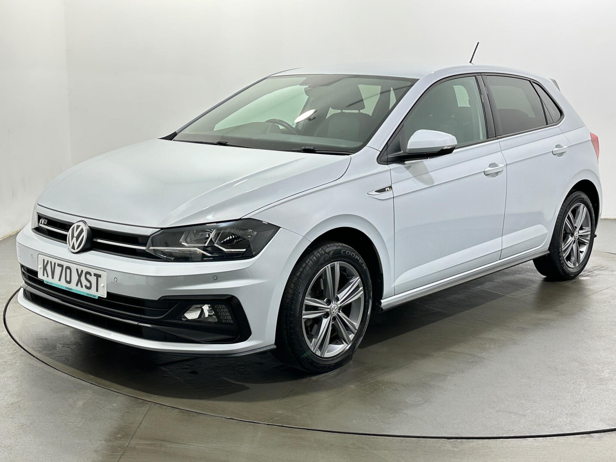 Volkswagen Polo view 4