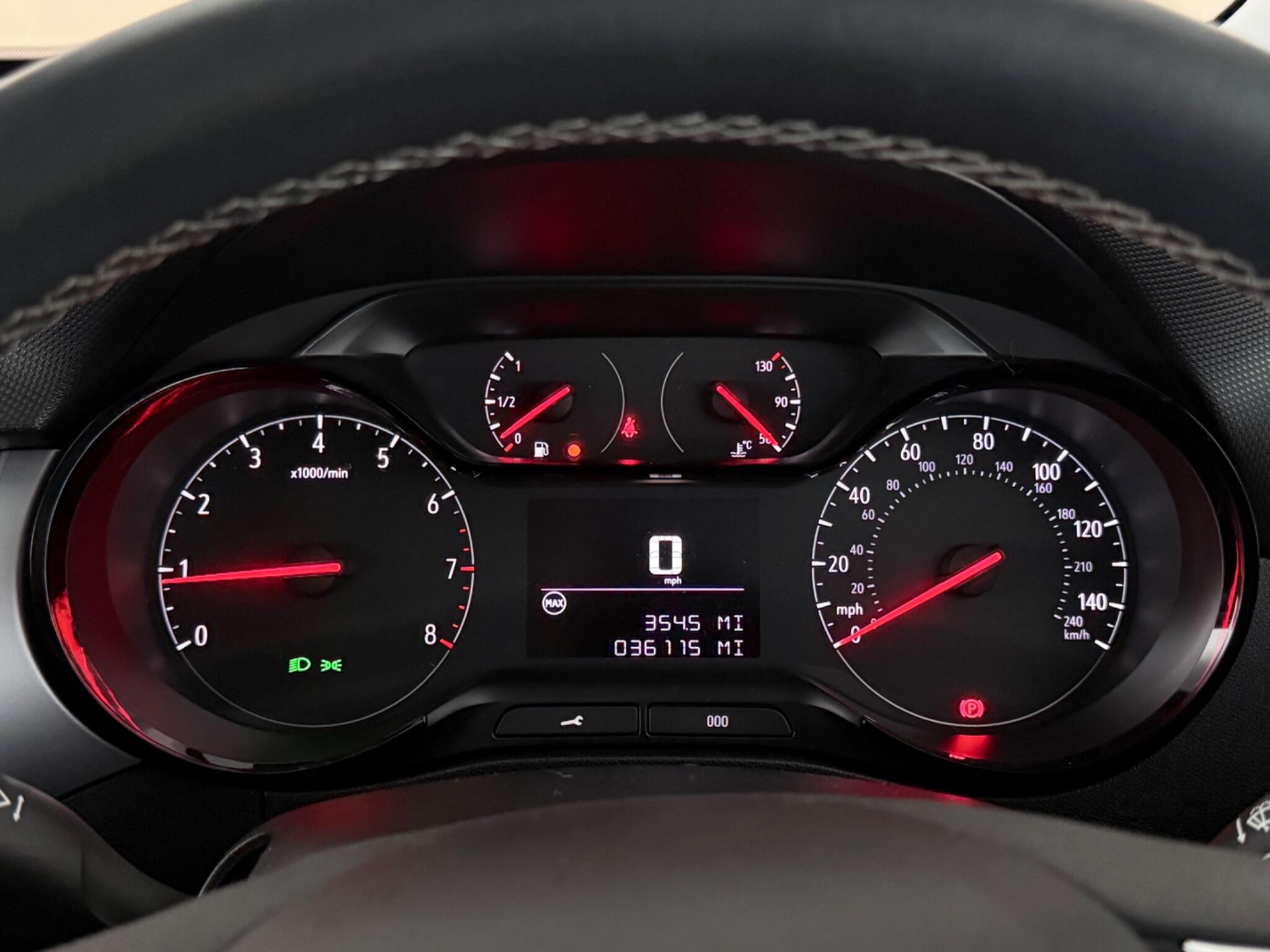 Vauxhall Crossland X view 14