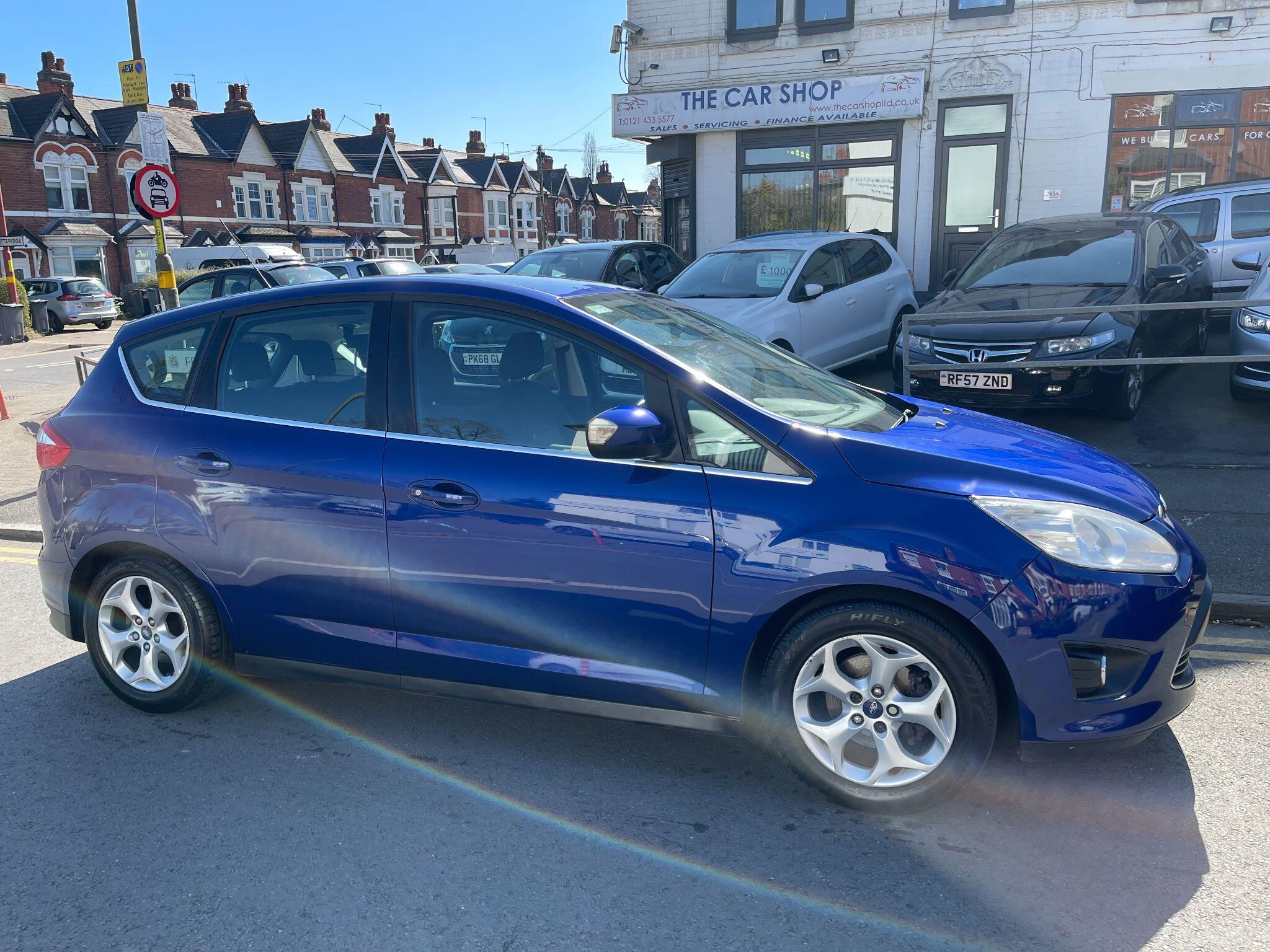 Ford C-Max view 11