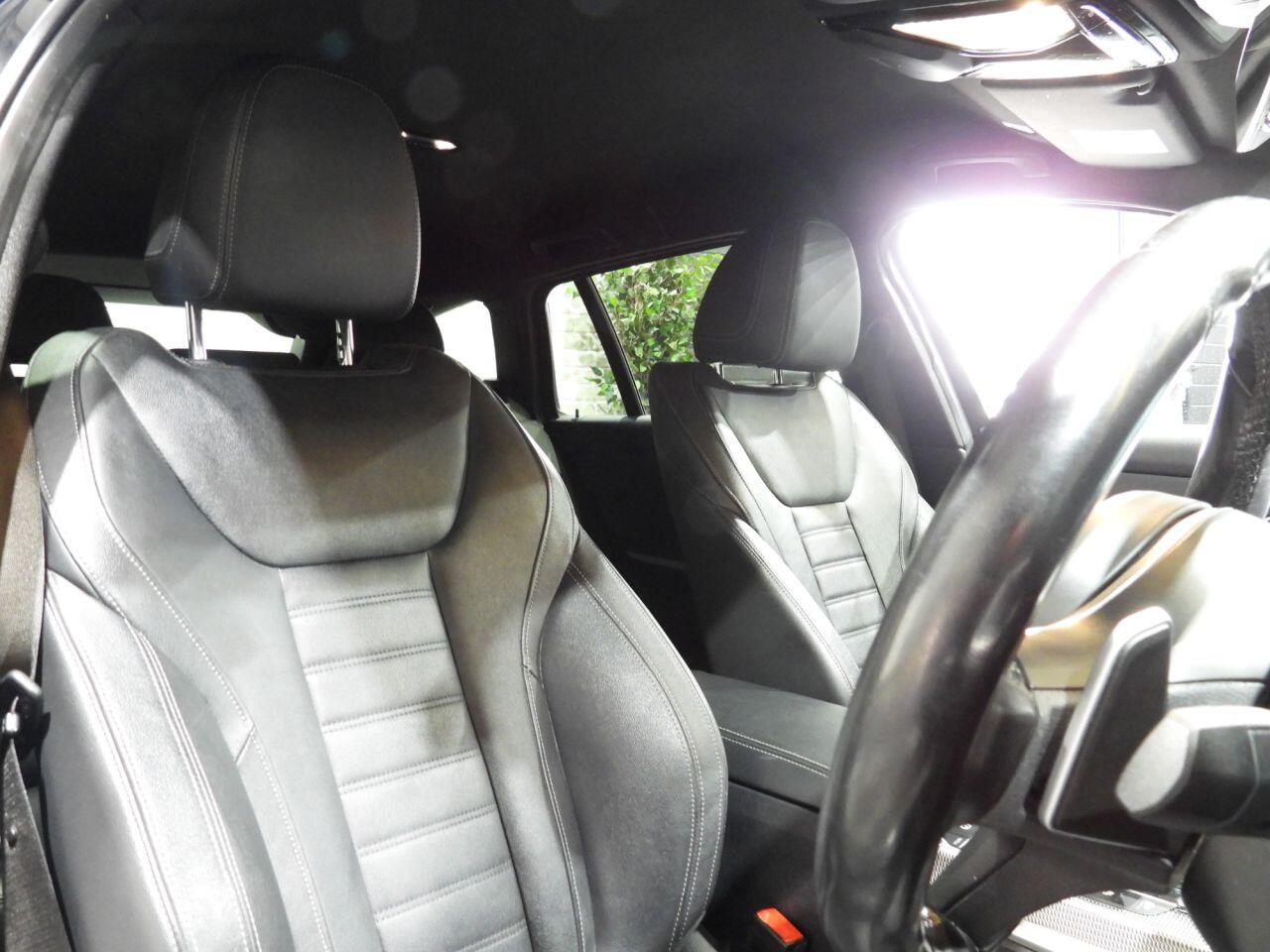 BMW 3 Series view 27