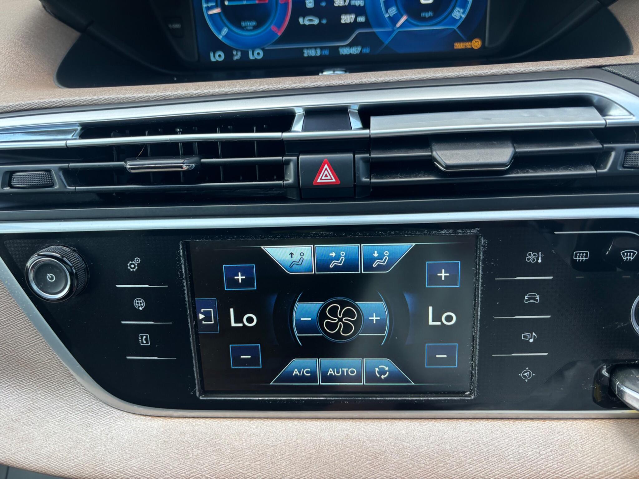 Citroen C4 Picasso view 21